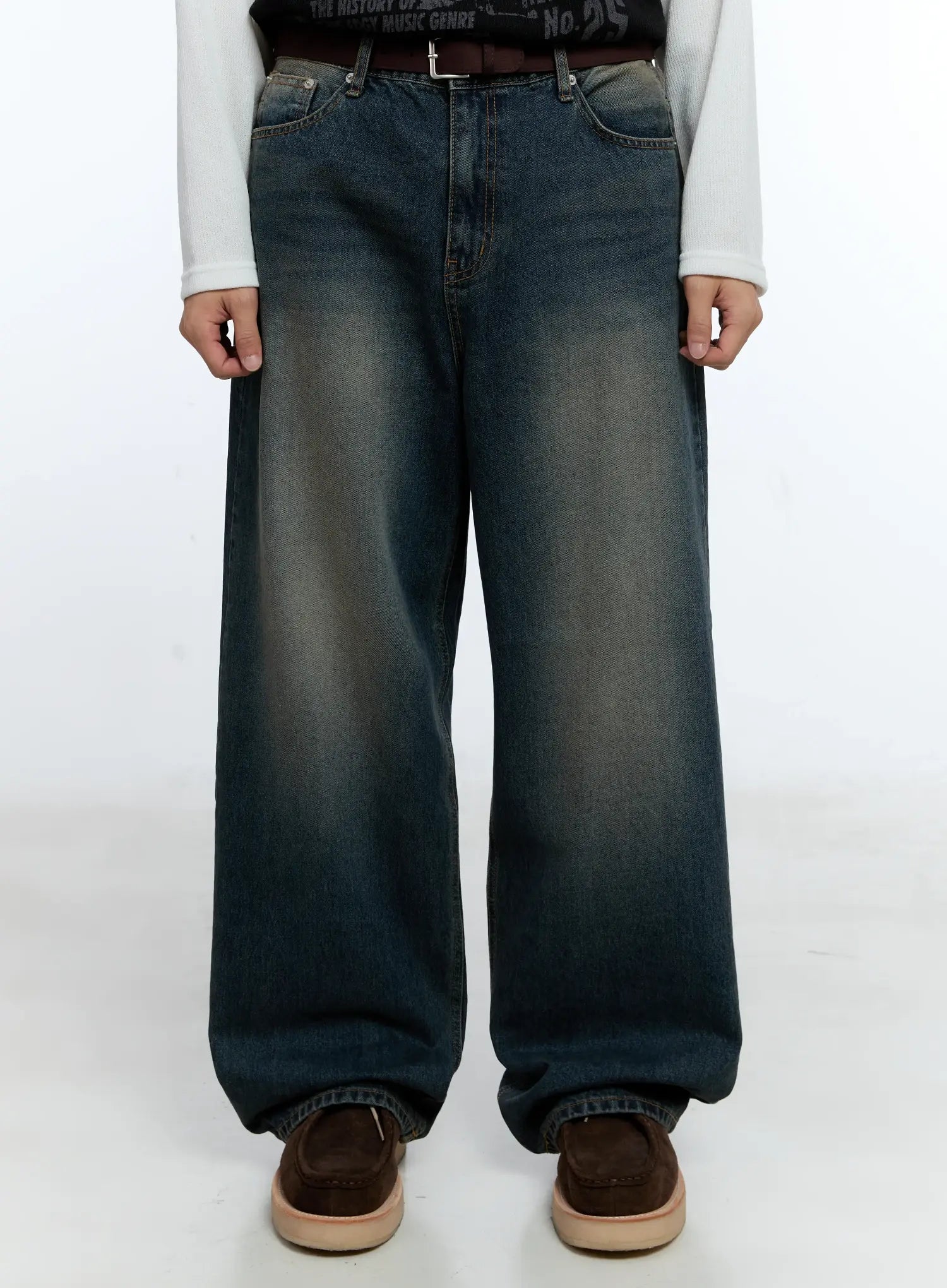 Men's Wide Fit Deep Wash Denim Jeans IG519