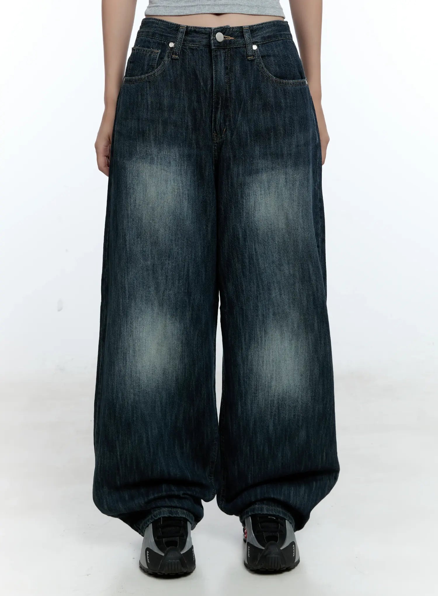 Sooyeon Washed Baggy Jeans CU527