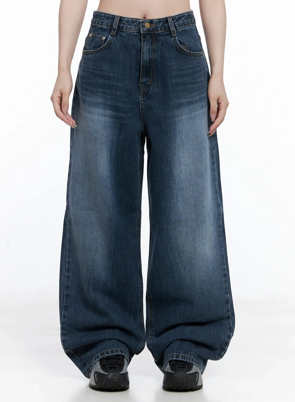 Beny Washed Wide‑Leg Jeans CC1908