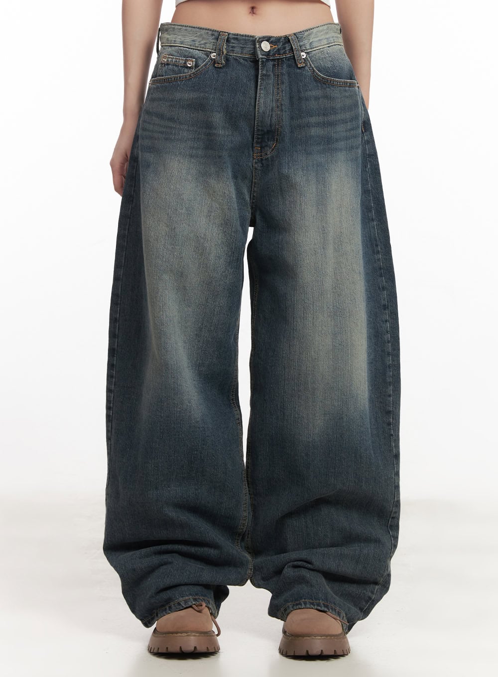 Leilani Washed Baggy Jeans CM531