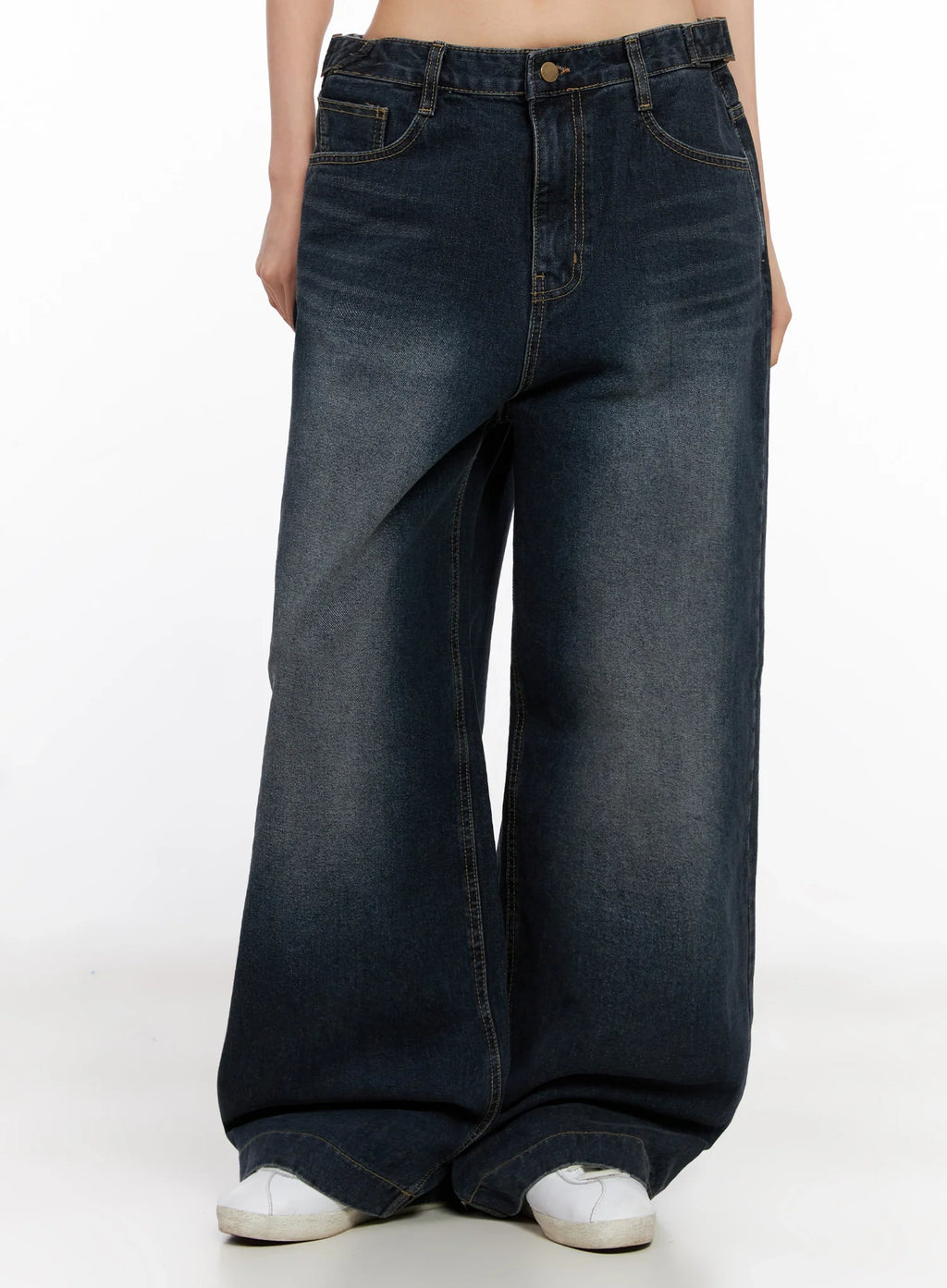 Soyoung Washed Adjustable Wide-Leg Jeans IG508