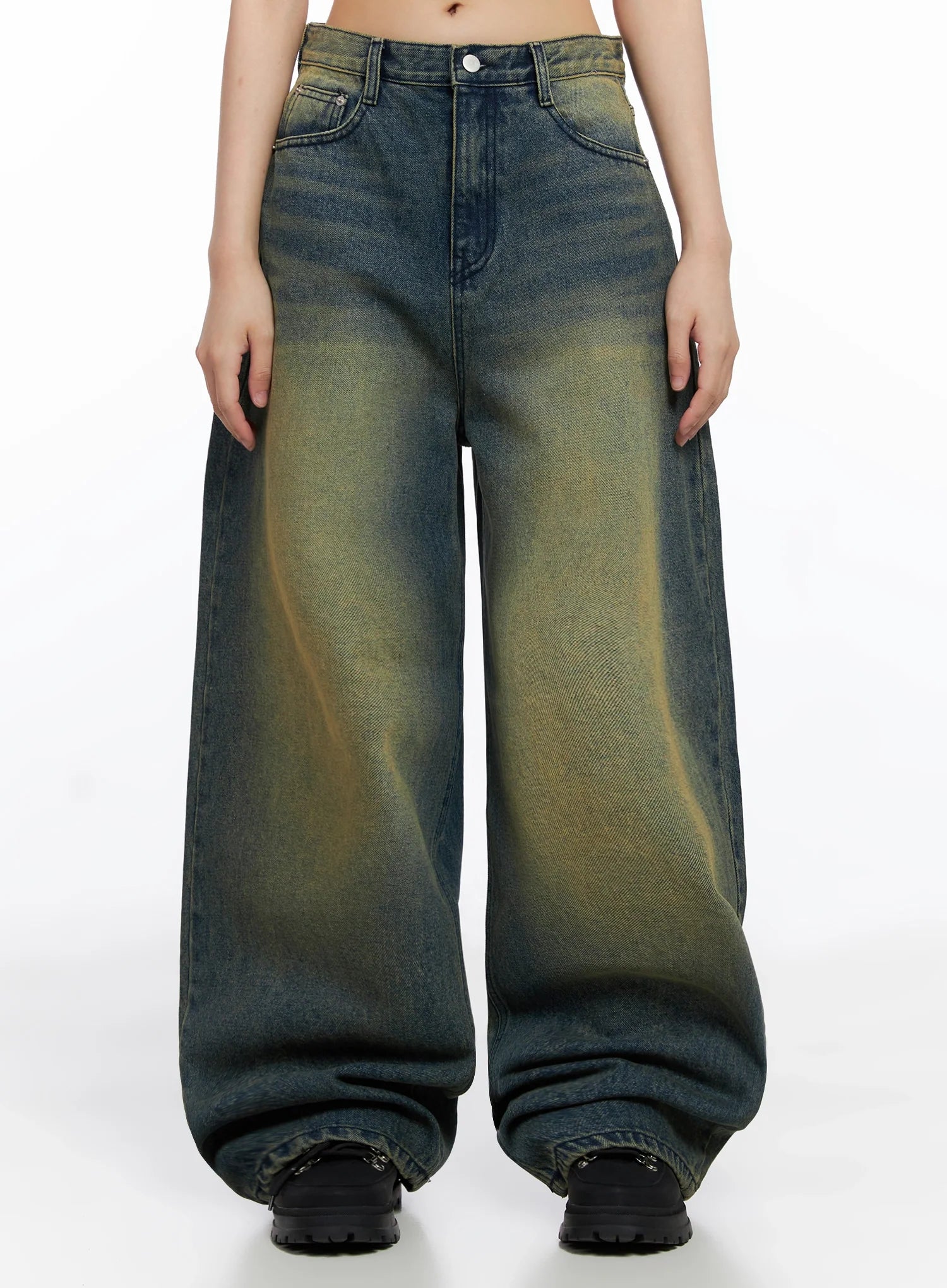 Elora Washed Baggy Jeans IS525