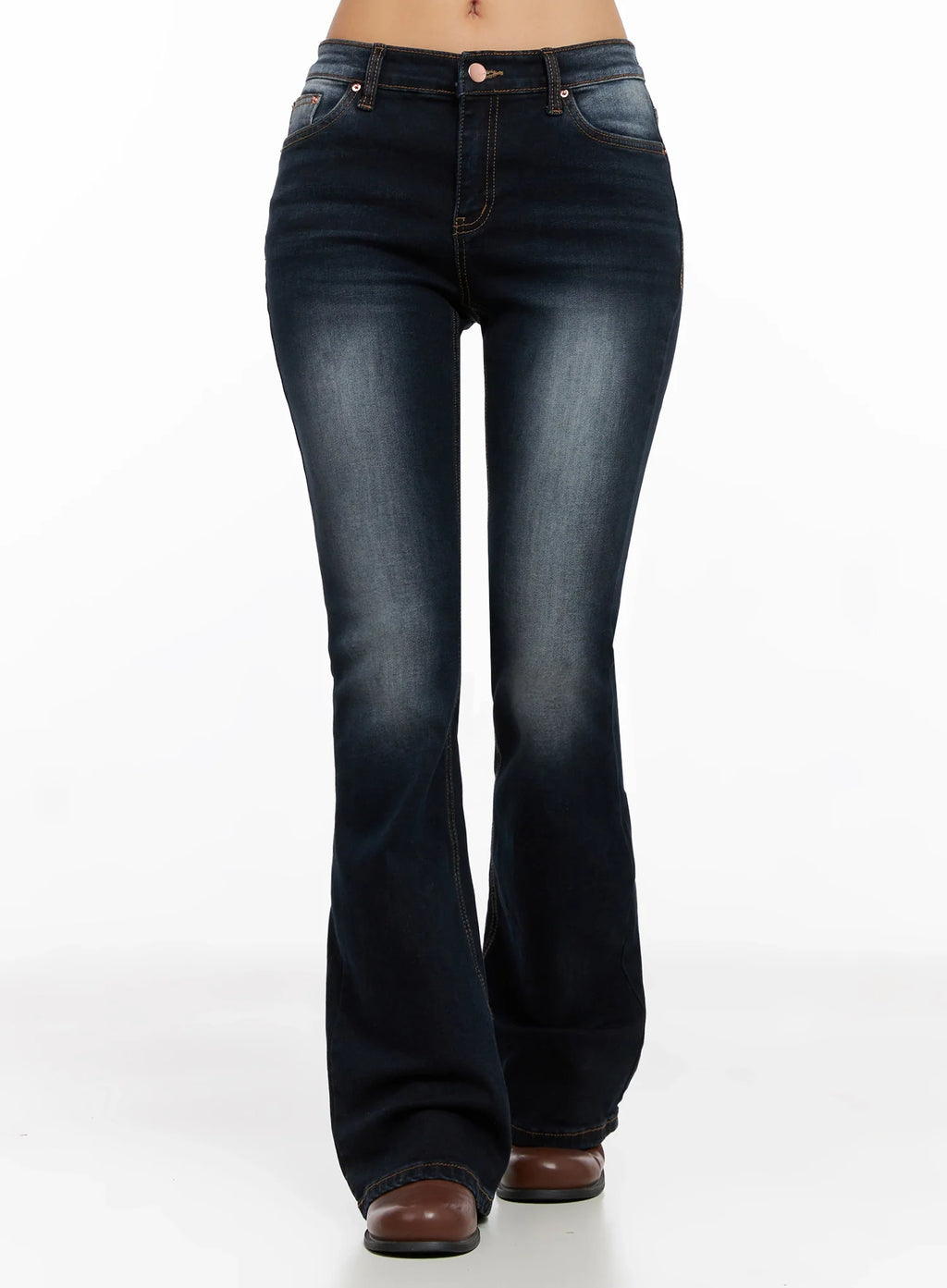Aliyah Mid-Rise Flared Jeans IG528