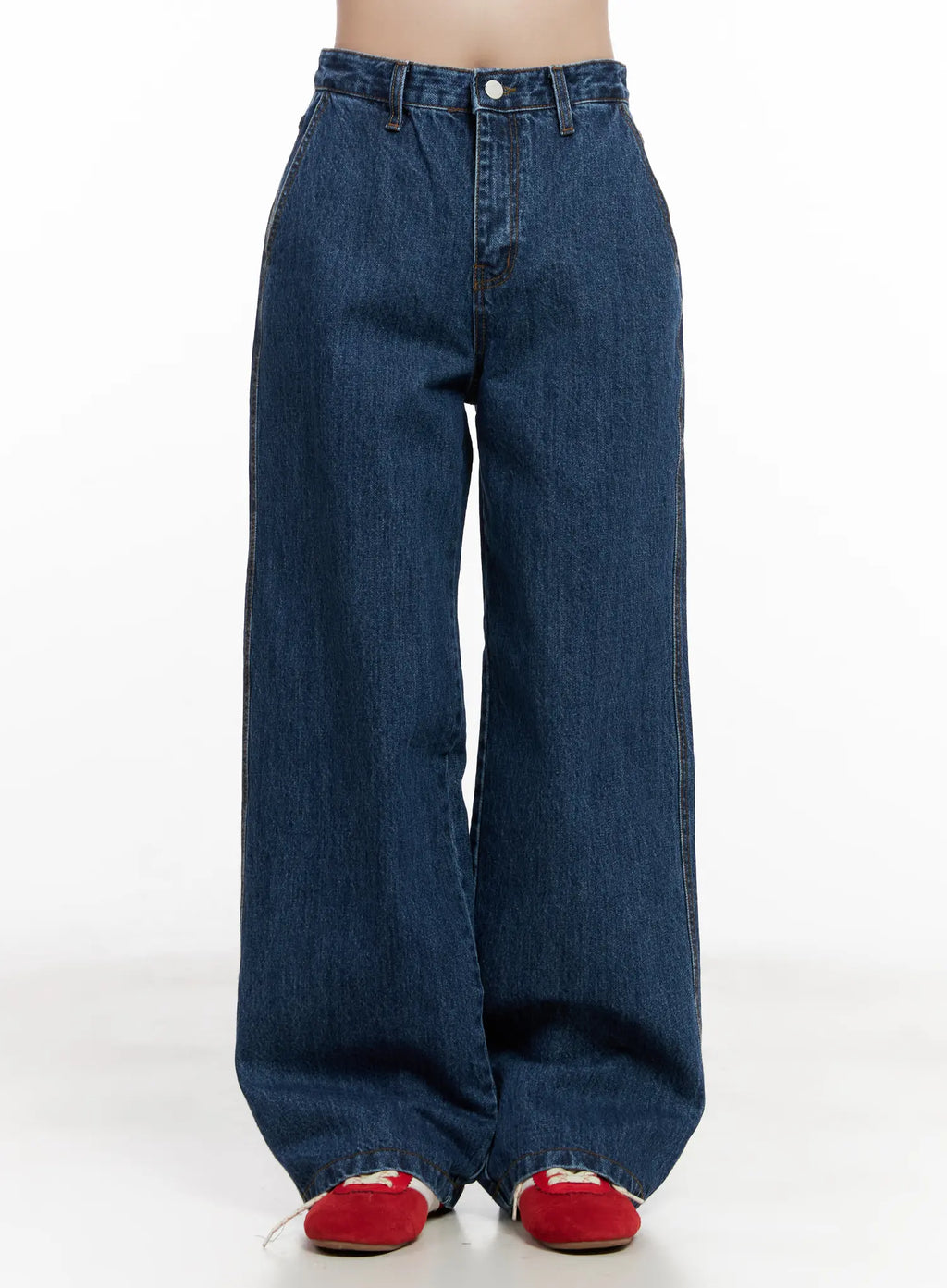 Ahyeon Classic Relaxed-Fit Denim Jeans CL515