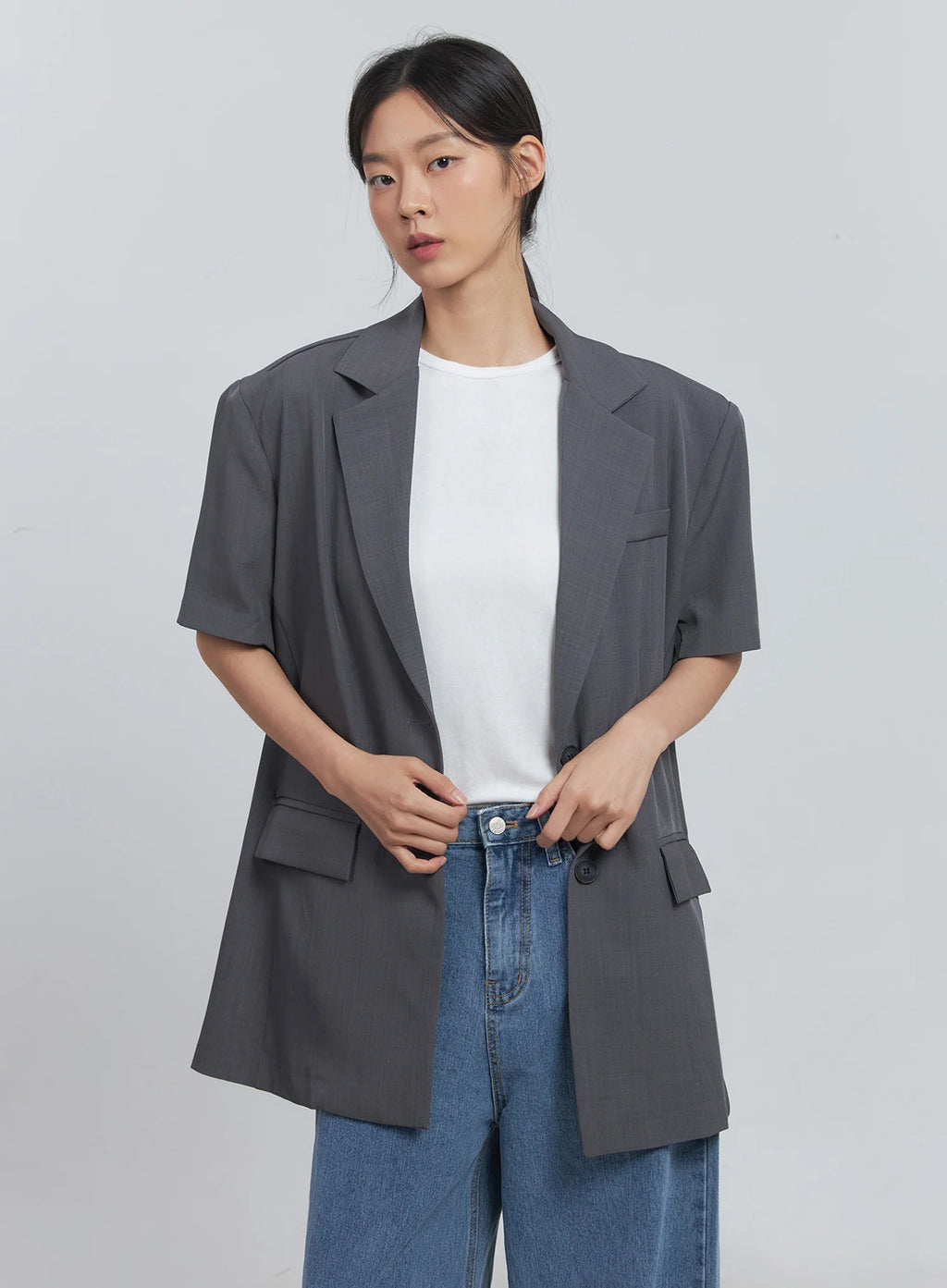 Basic Short-Sleeve Blazer (Dark Gray) IU512