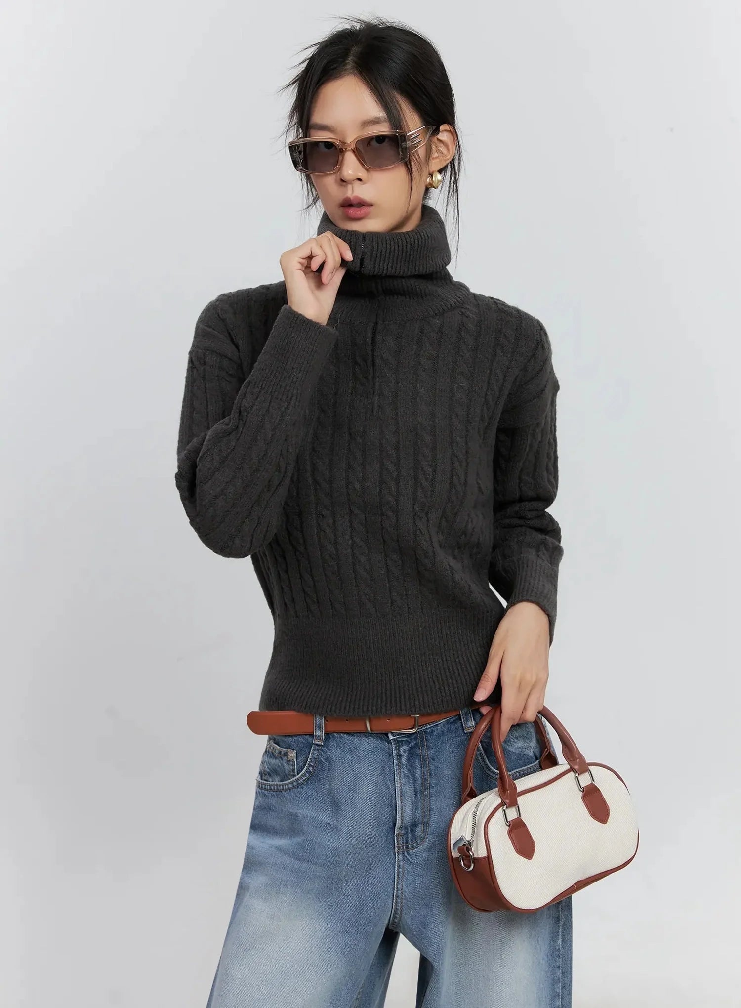 Cable-Knit High-Neck Zip-Up IS515
