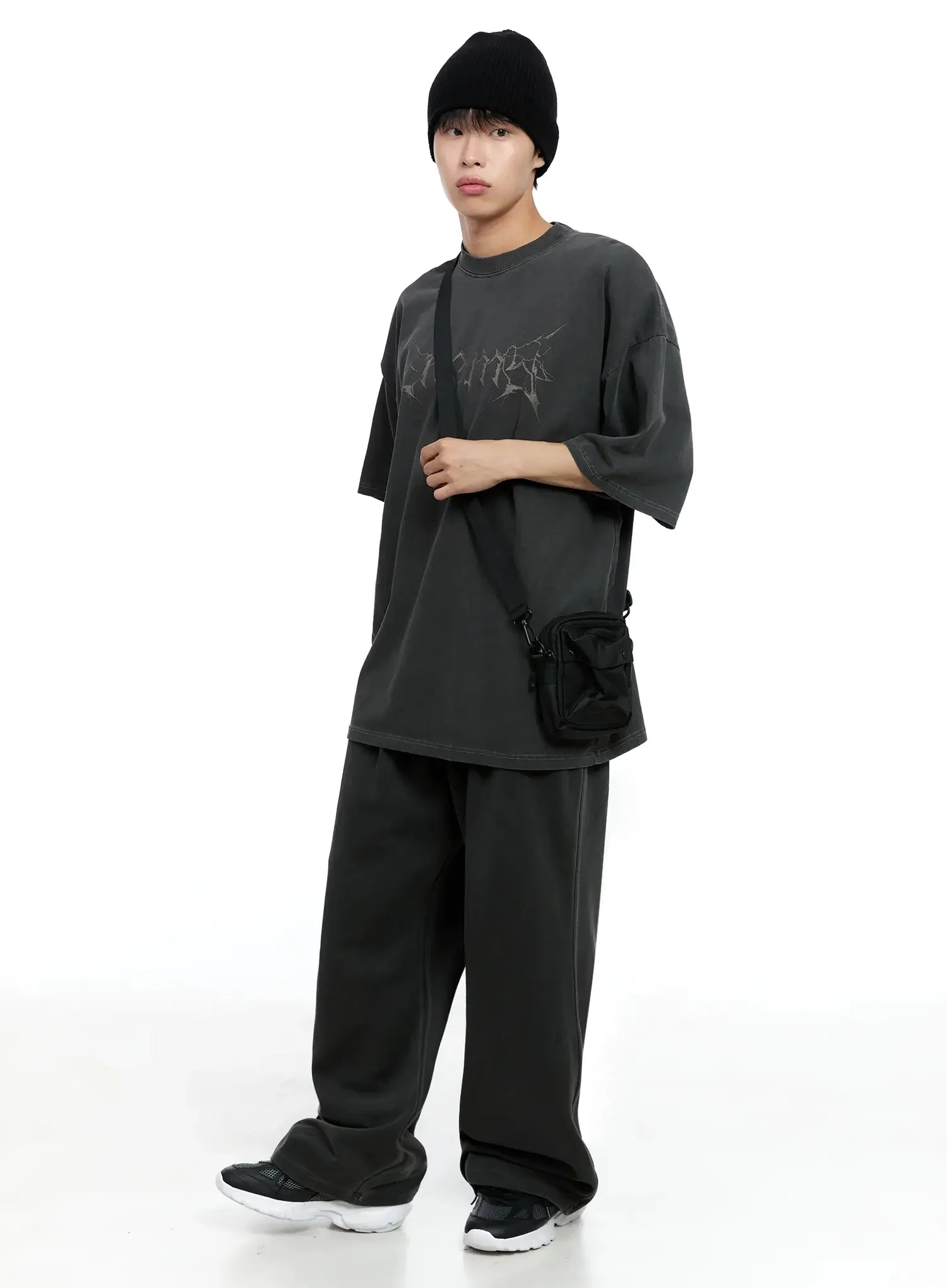 Men's Oversized Text Graphic Tee IG520