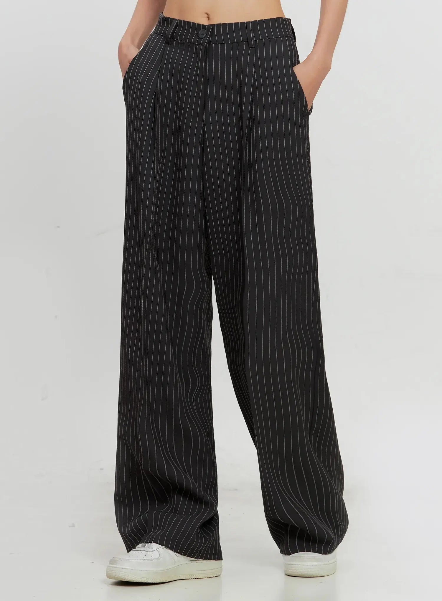 Pinstripe Wide-Leg Trousers IL528