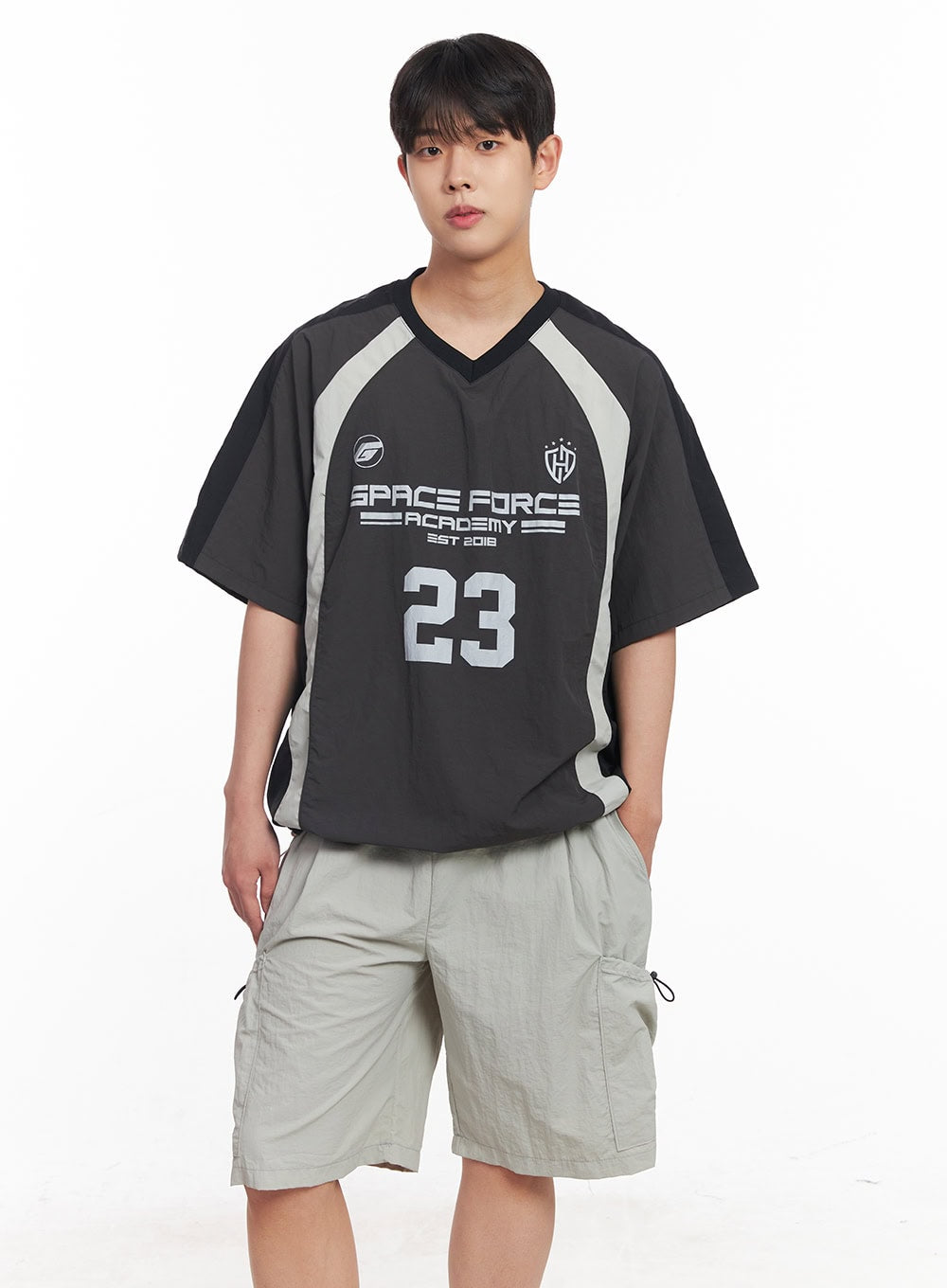 Men's Nylon V-Neck Graphic Jersey IY522