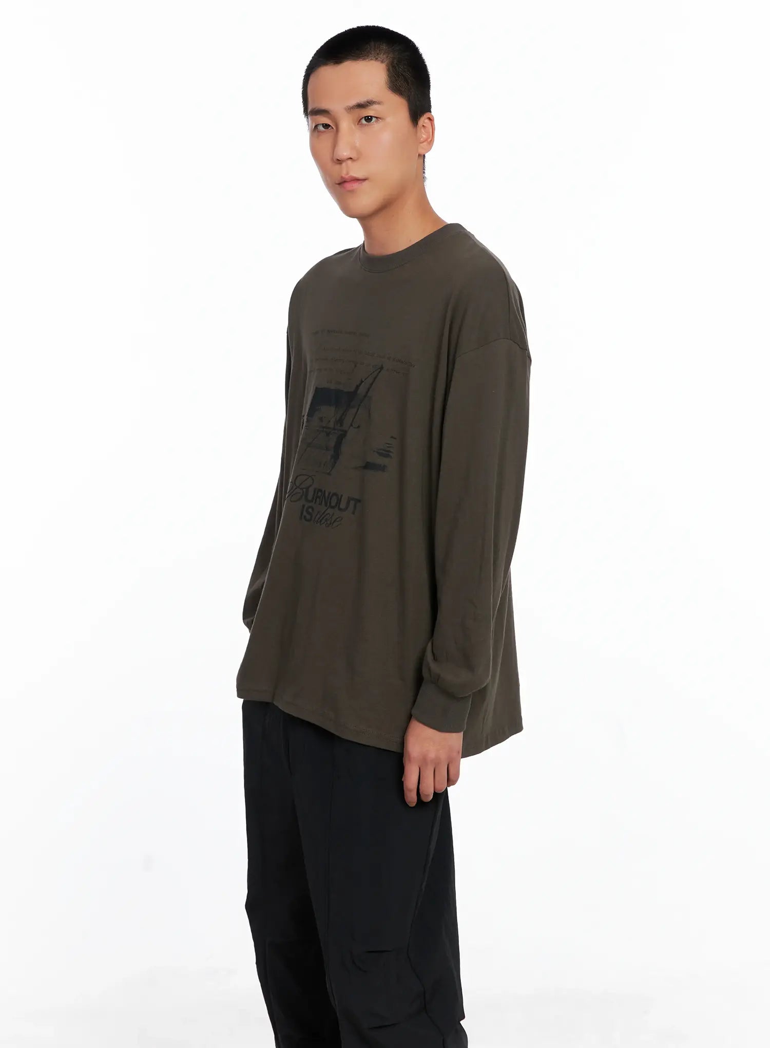 Men's Graphic Long Sleeve Tee IS509
