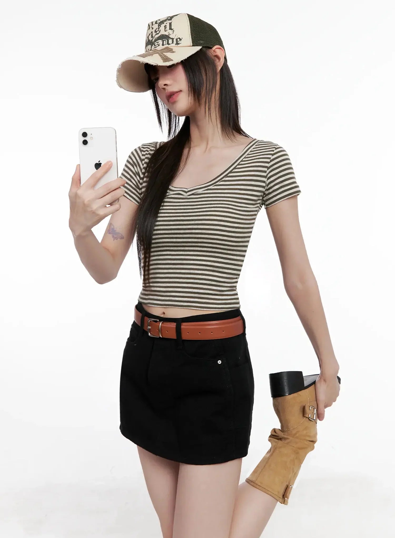 Striped V-Neck Short Sleeve Tee IL531