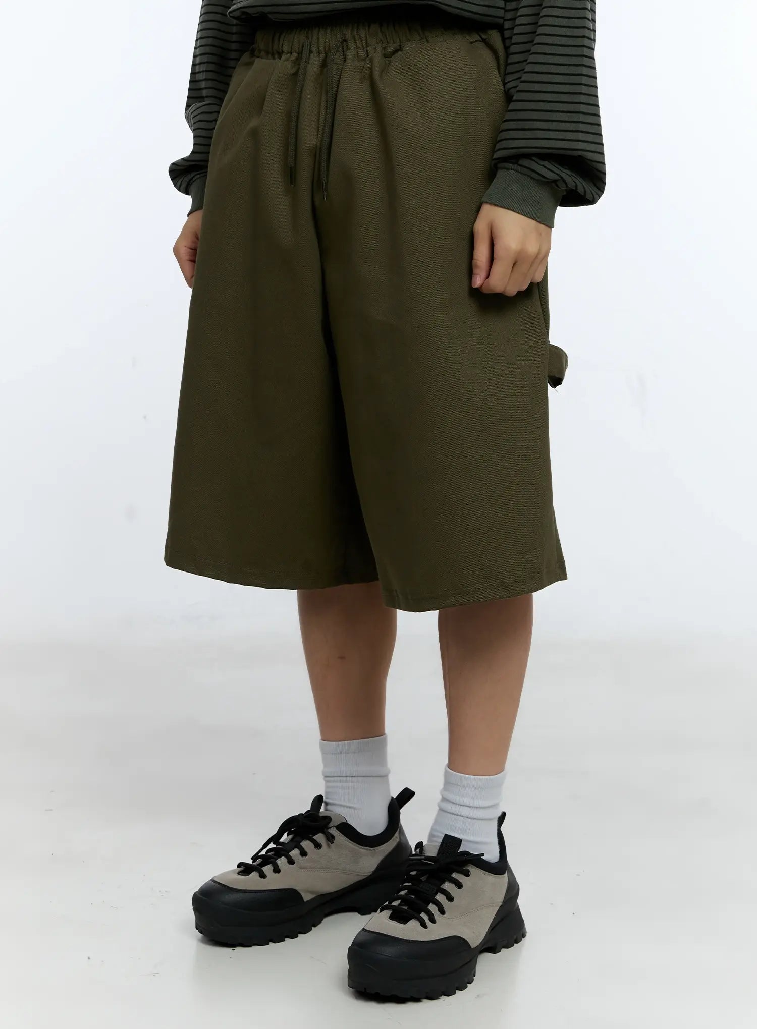 Men's Utility Bermuda Shorts IG519