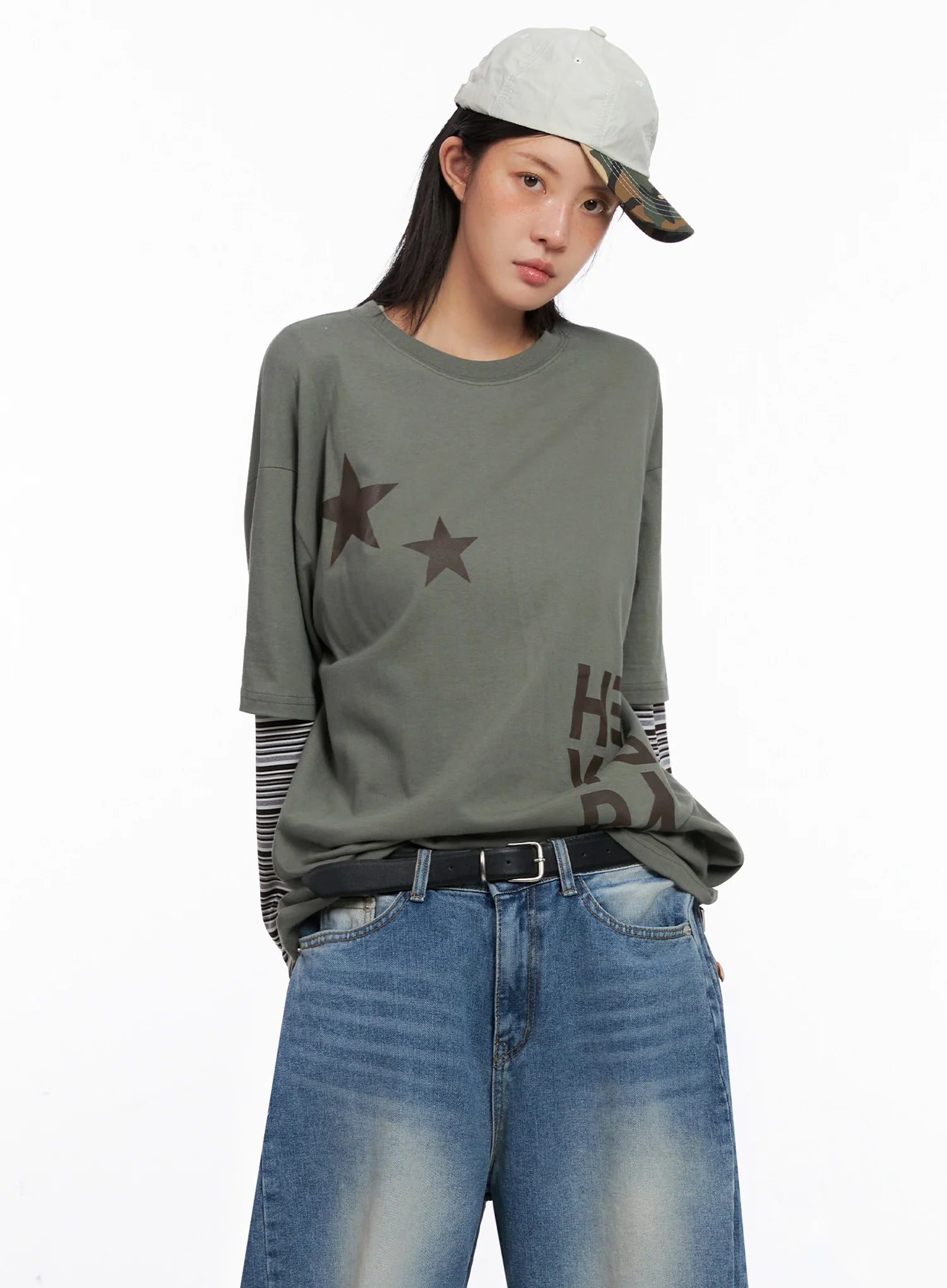 Layered Star Print Long Sleeve Tee IS515
