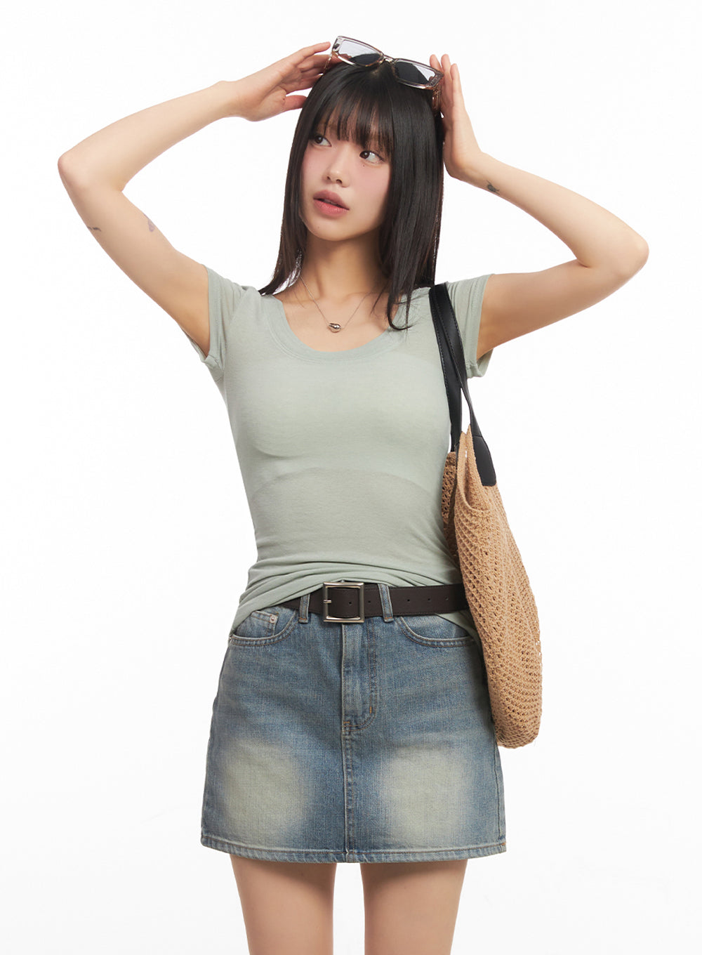 Slim-Fit Slightly Sheer Top IA528