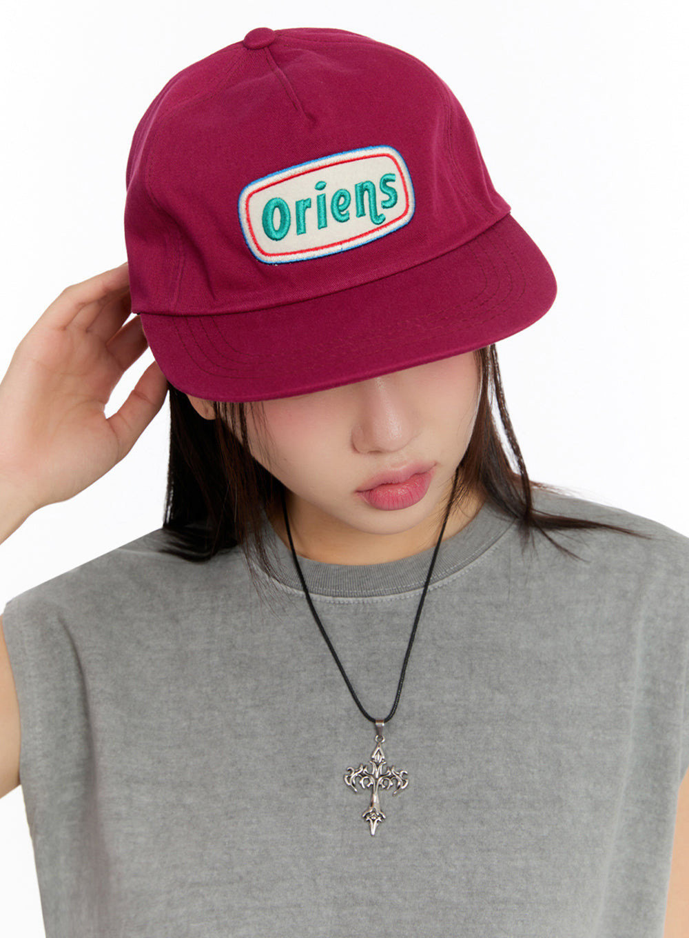 Embroidered Graphic Hat IU509
