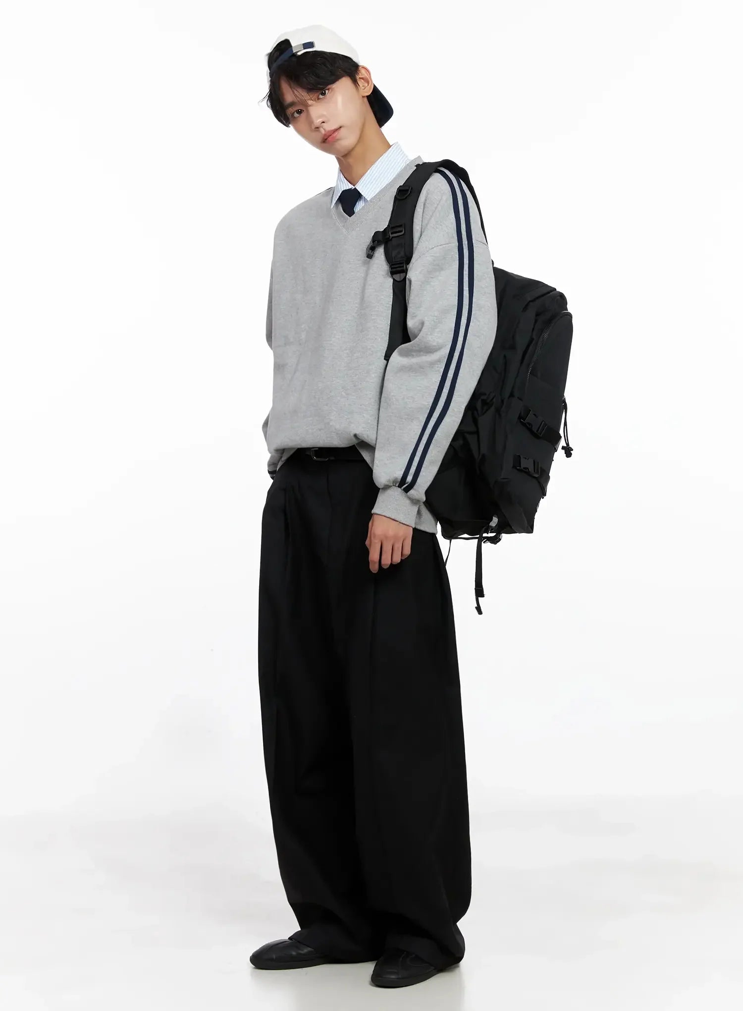 Men's V-Neck Track Sweatshirt IO516