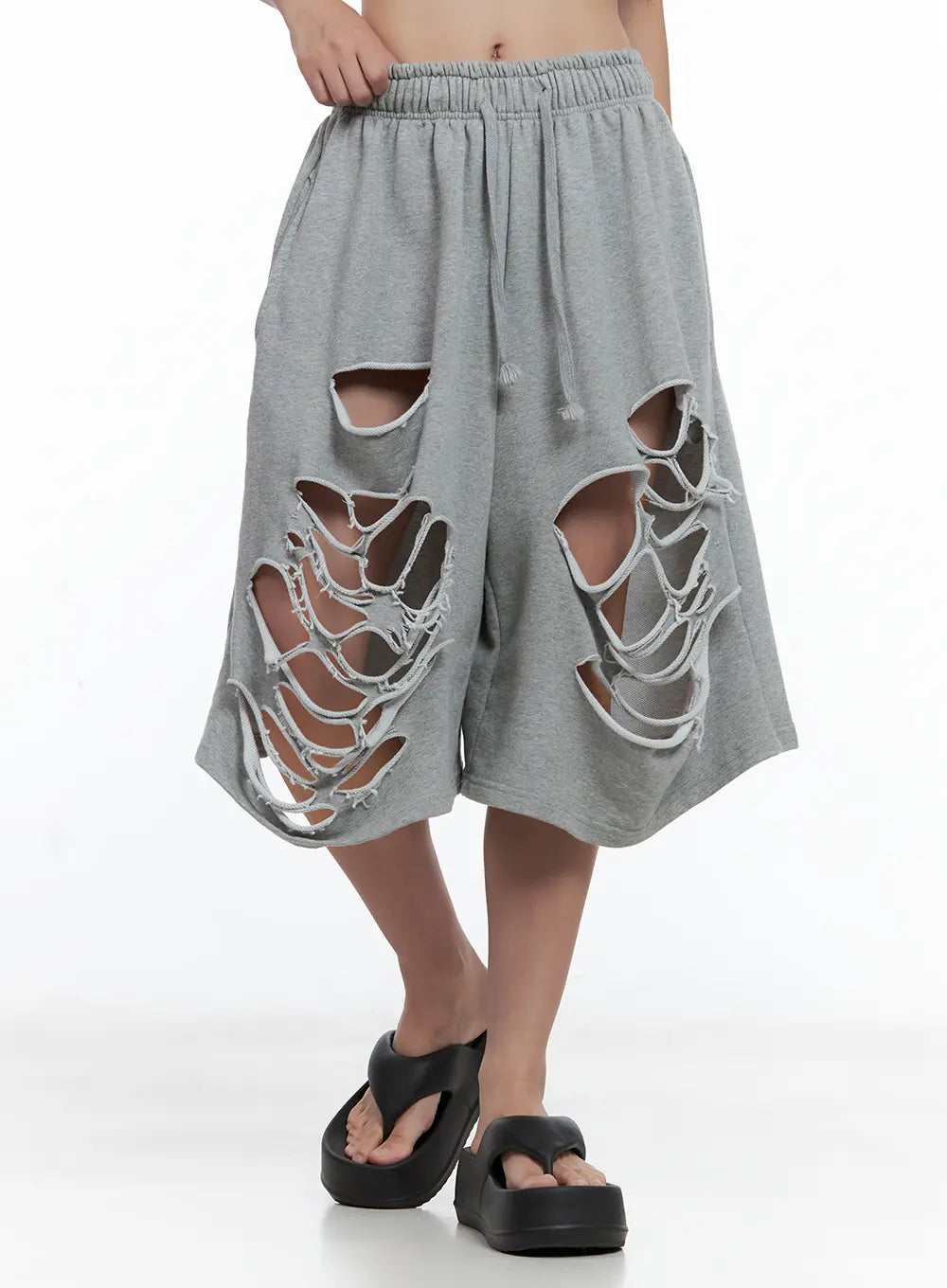 Distressed Bermuda Sweatshorts CL508