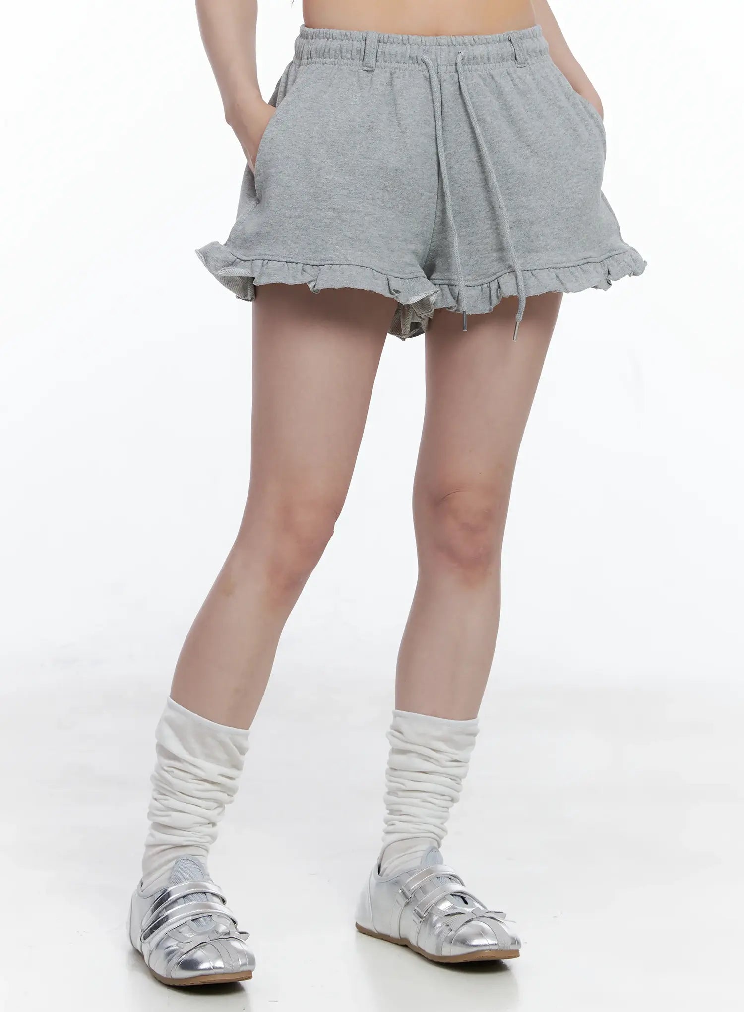 Ruffle Hem Sweat Shorts CS501