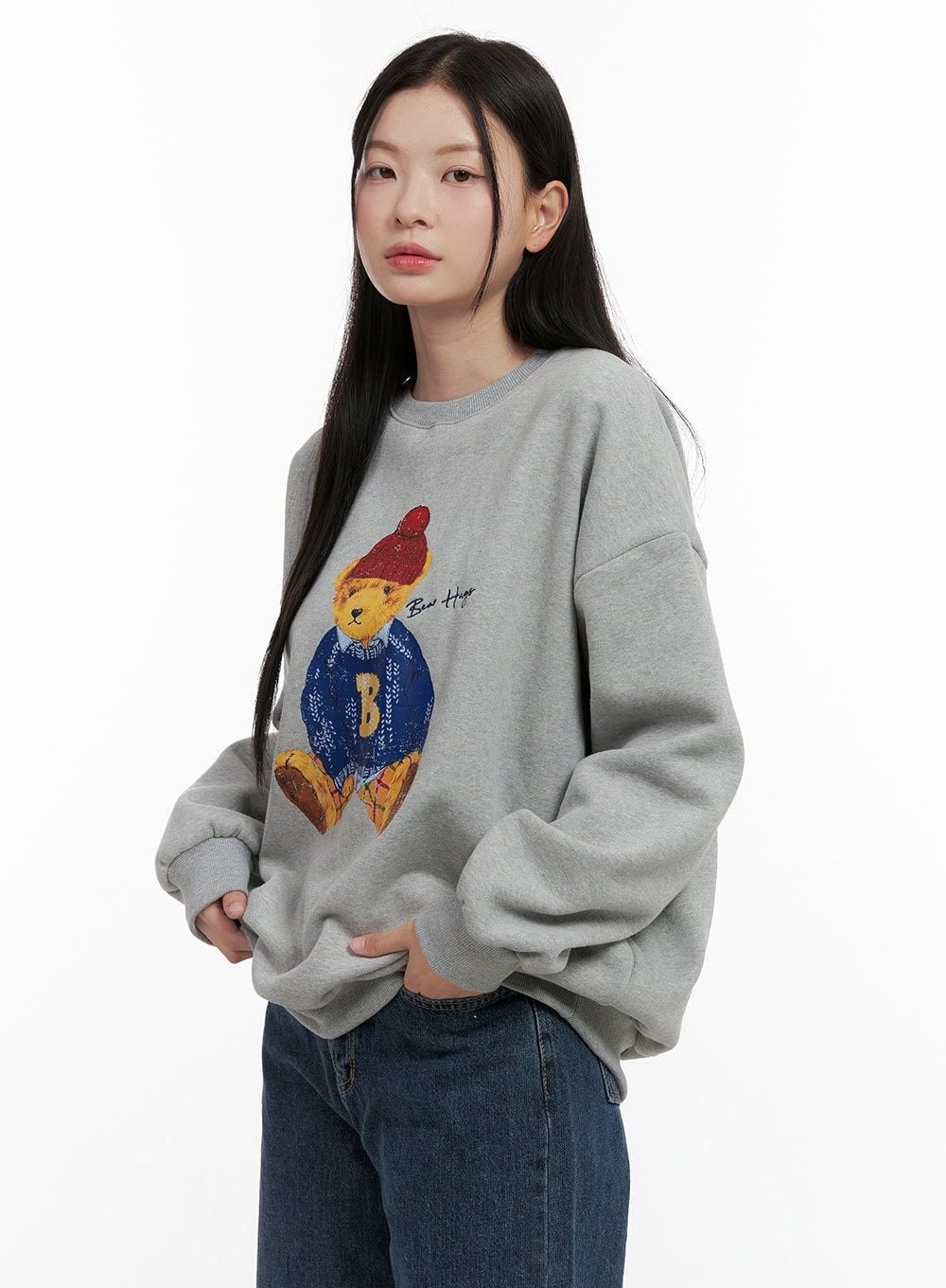 Bear Graphic Crewneck Sweatshirt ON408