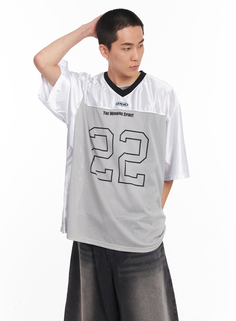 Men's Mesh V-Neck Graphic Tee IY505