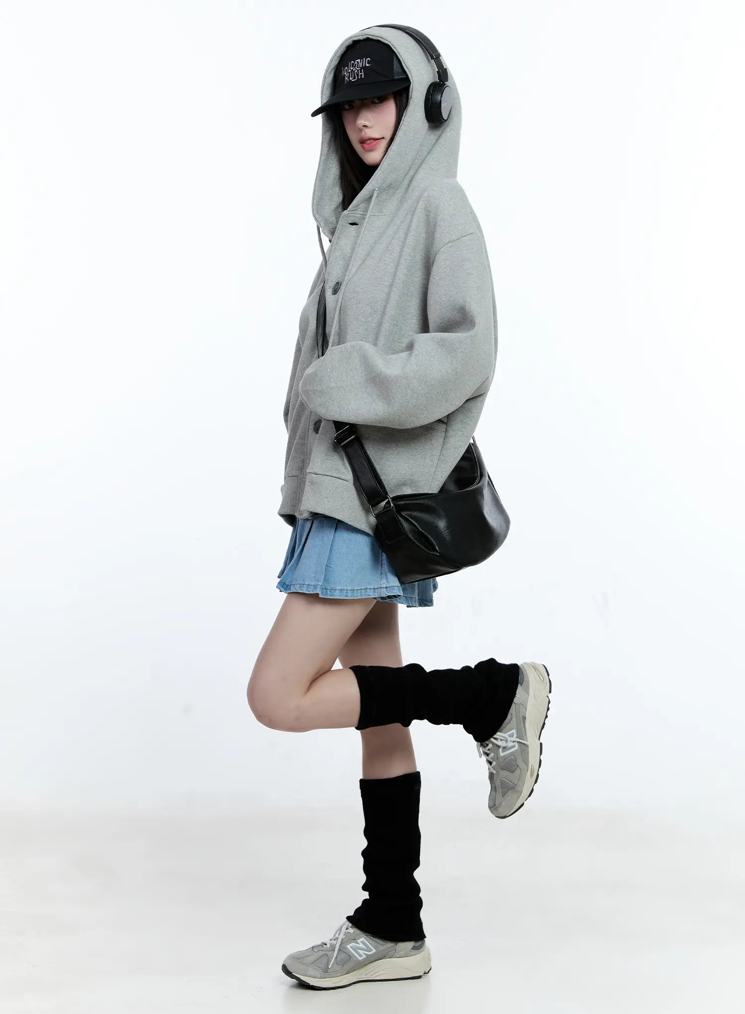Oversized Buttoned Hoodie CG511