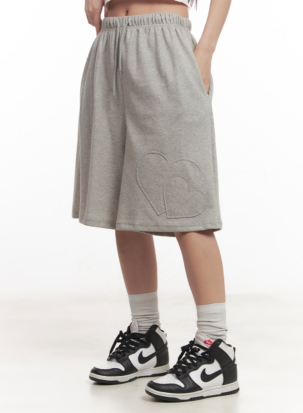 Heart Patch Wide Sweatshorts CM528