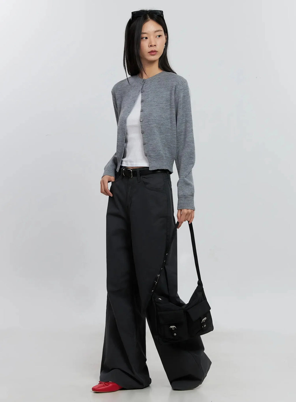 Classic Button-up Cardigan IS515