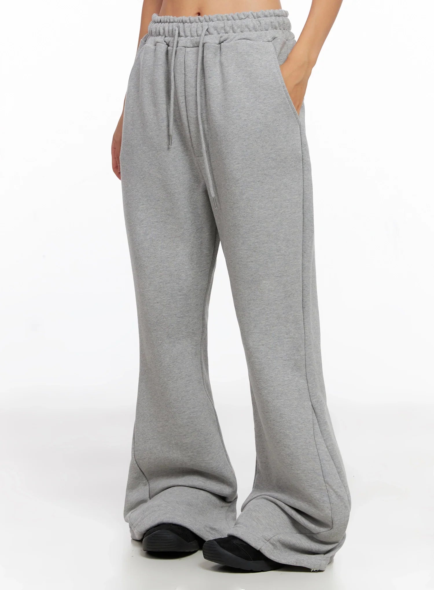 Flare Training Sweatpants IG528