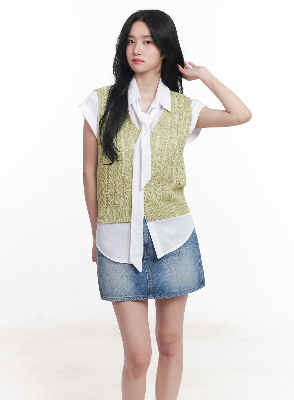 Knit Buttoned Vest Top CY523