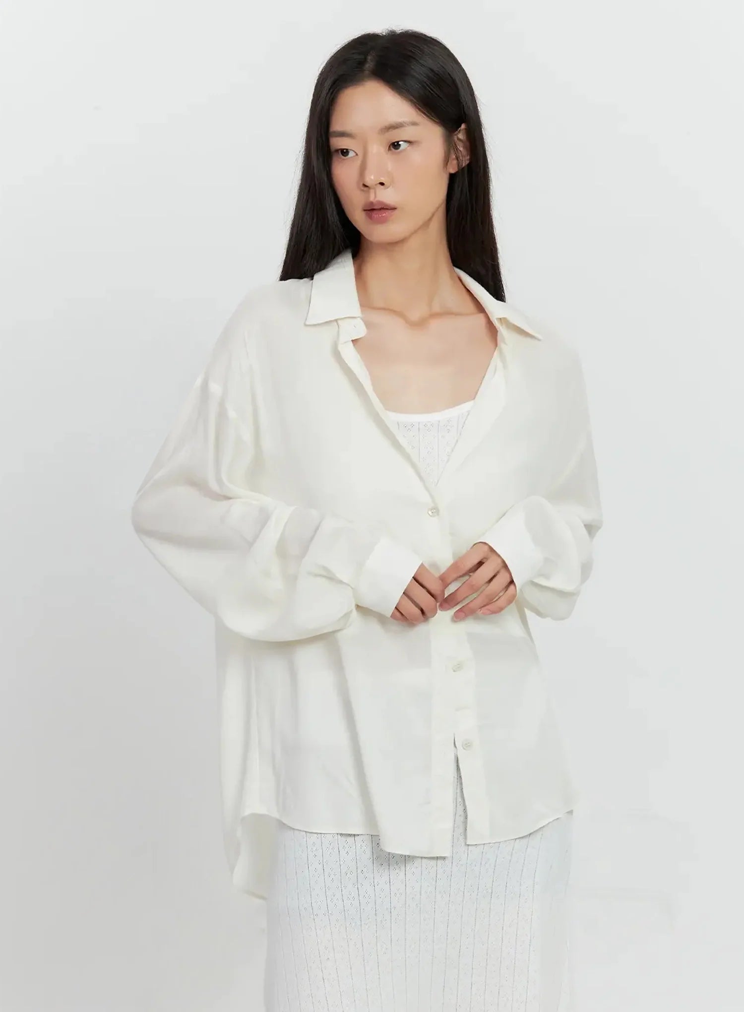 Classic Long-Sleeve Button-Up IL528