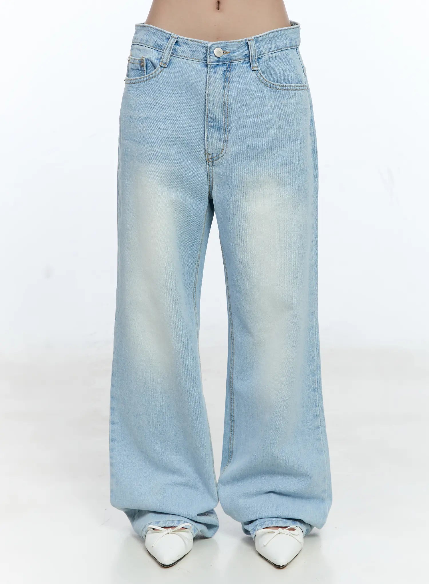 Sawyer Wide-Leg Washed Denim Jeans CG512
