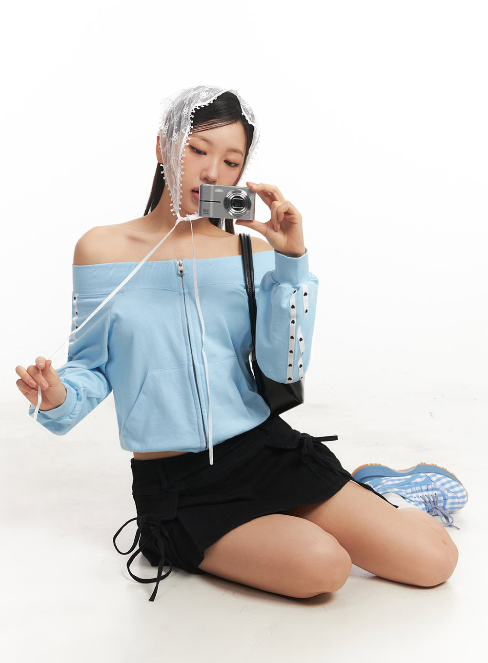 Heart Off-Shoulder Zip-Up Jacket IA524