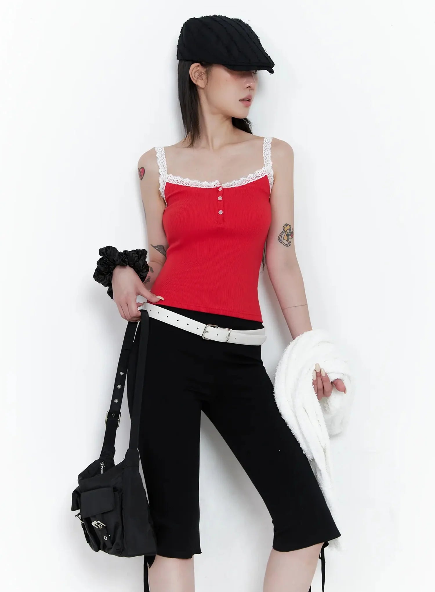 Lace Trim Tank Top IS508