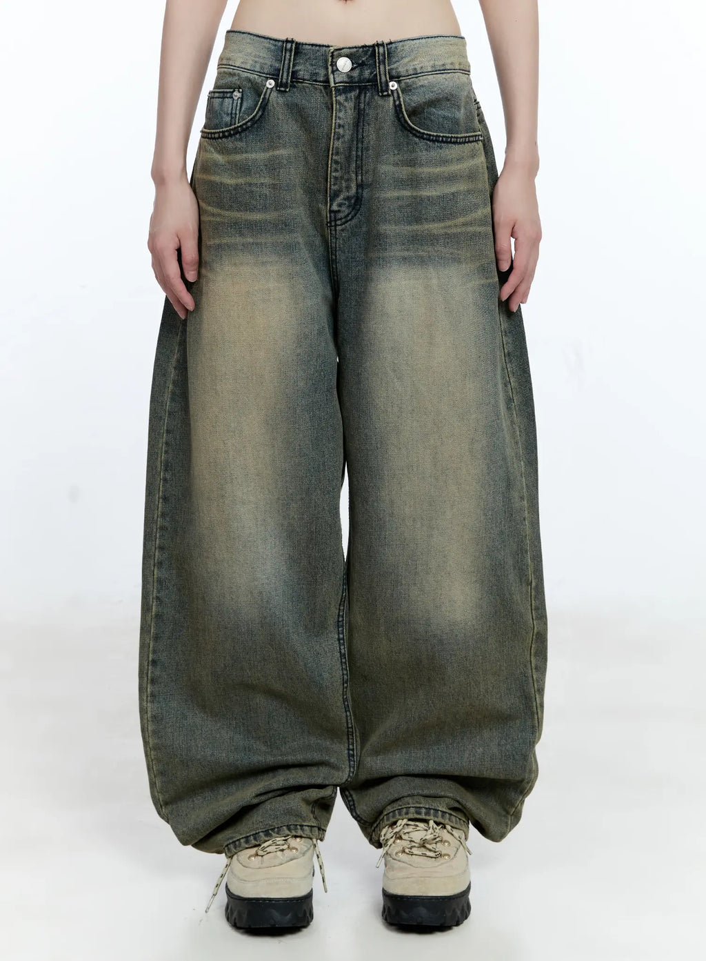 Yeonsoo Vintage-Wash Wide-Leg Jeans CG507
