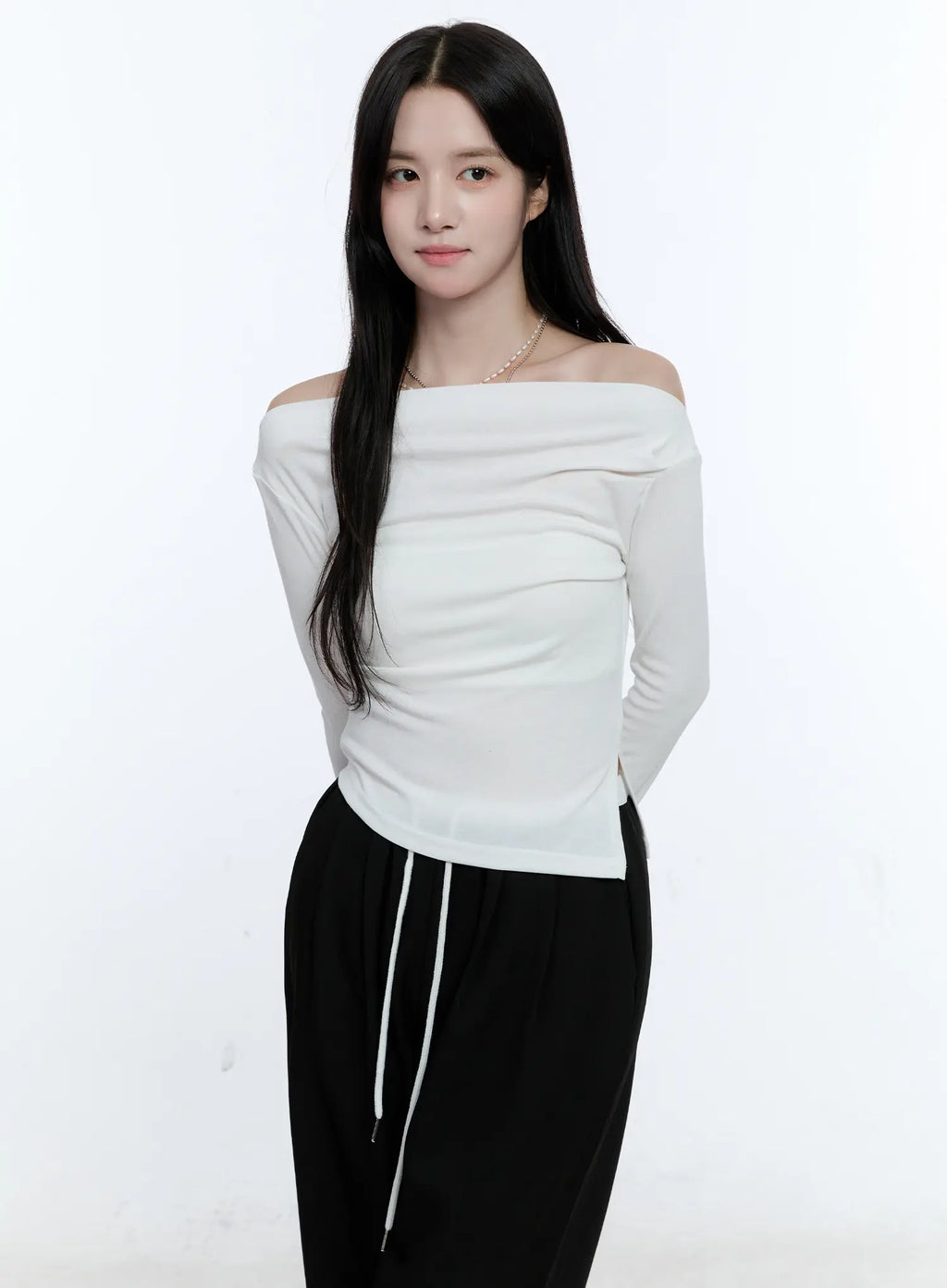 Chic Off-Shoulder Long-Sleeve Top CG512
