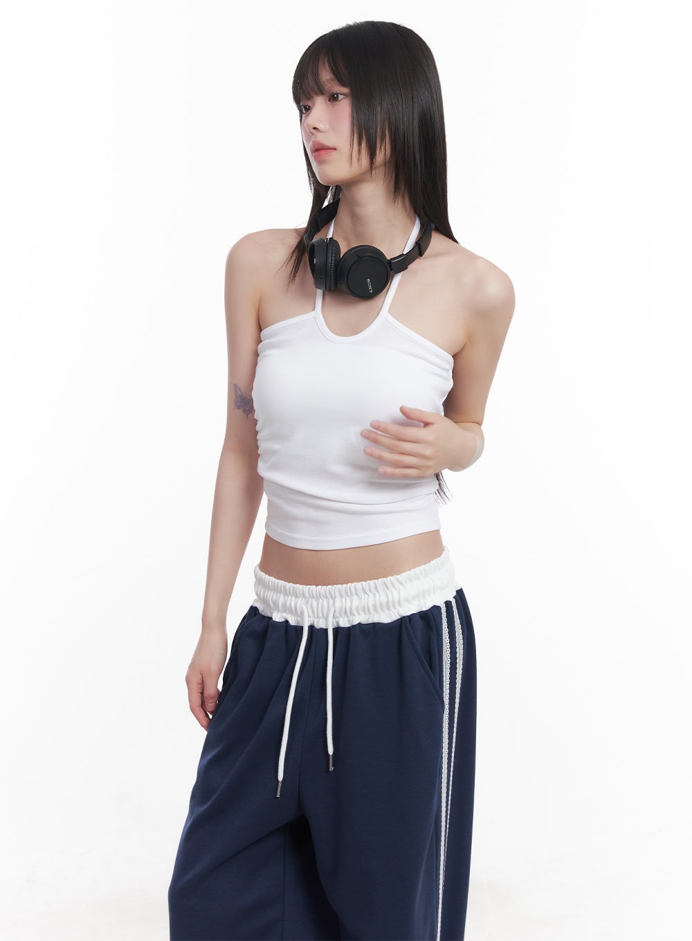 Slim-Fit Halter Cami CU506