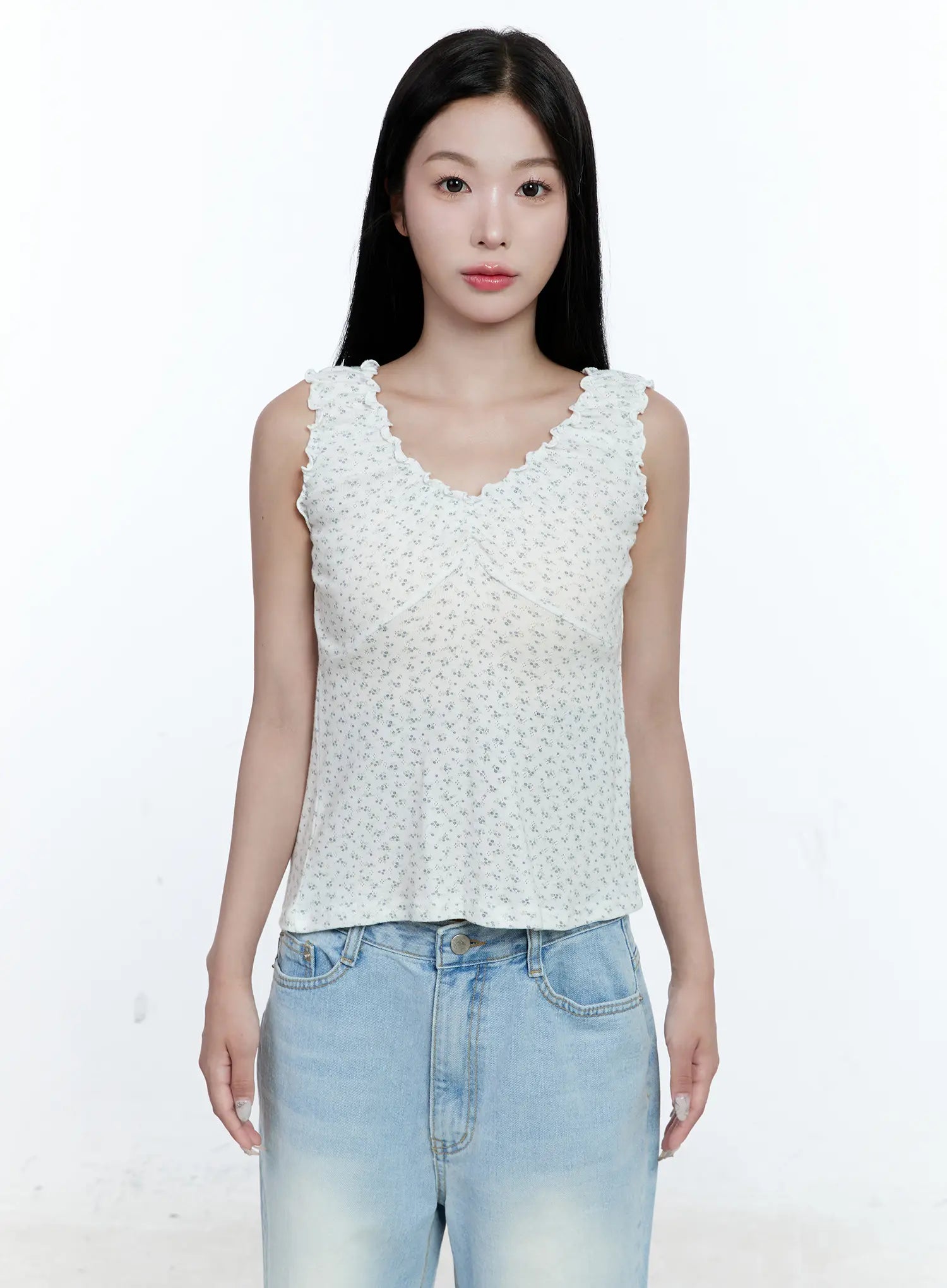 Ruffle V-Neck Sleeveless Top CG512