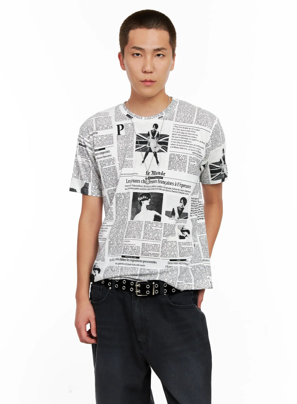 Men's Newspaper Graphic Tee IG511