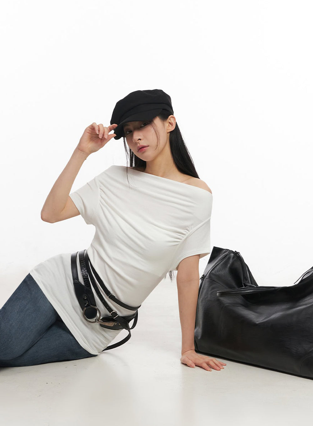 Off-Shoulder Slim-Fit Mini Dress IU509