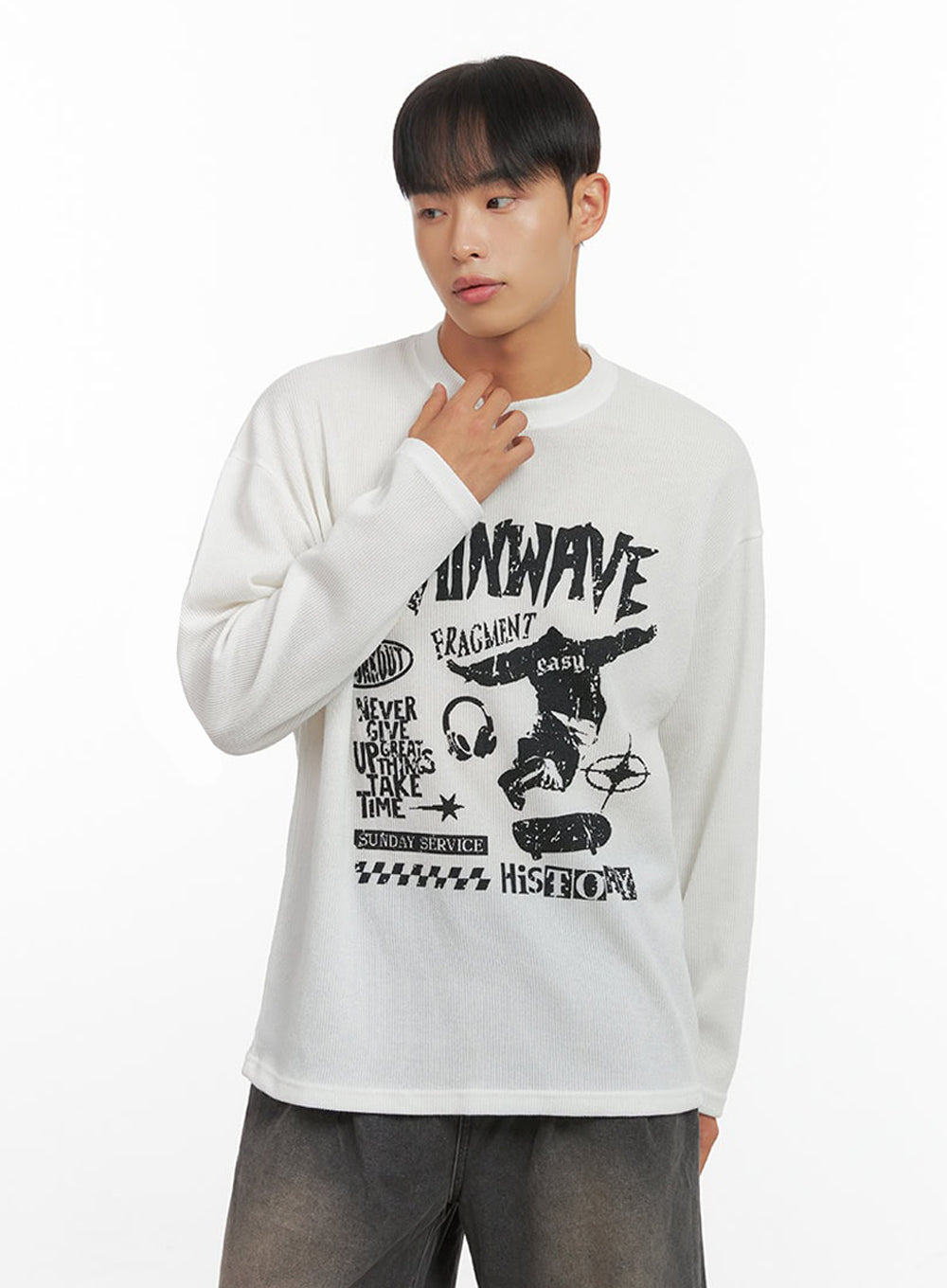 Men's Round Neck Graphic Top IO420