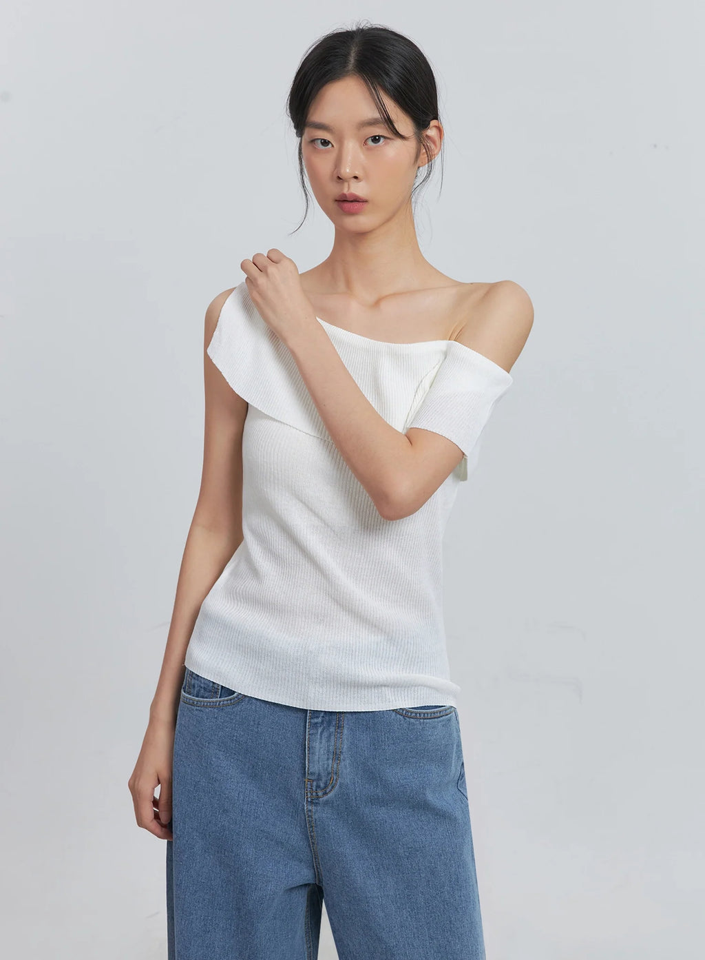 Off-Shoulder Linen Blouse IU512