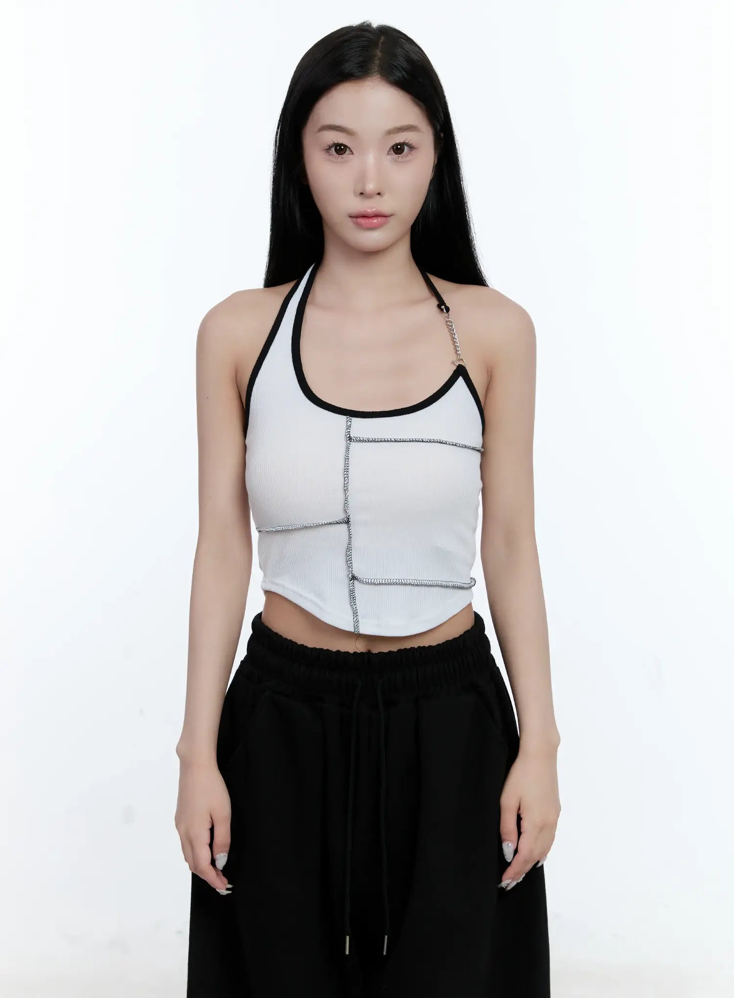 Contrast Chain Accent Halter Tank CL530