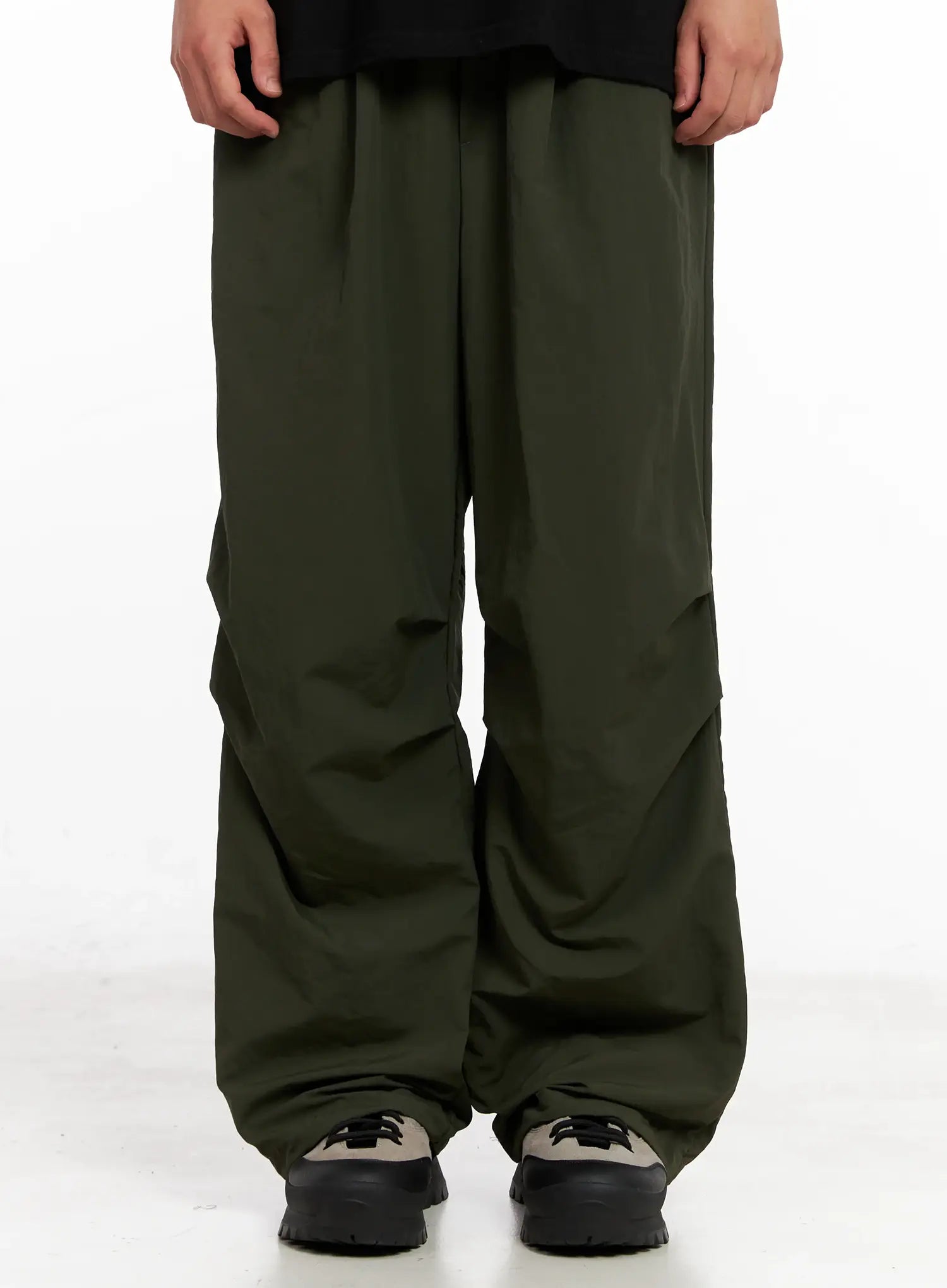 Men's Parachute Streetwear Pants IL518