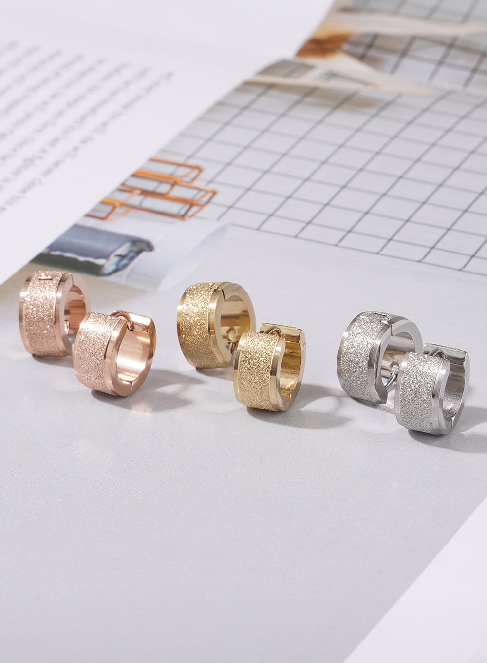 Shiny Ring Earrings IL404