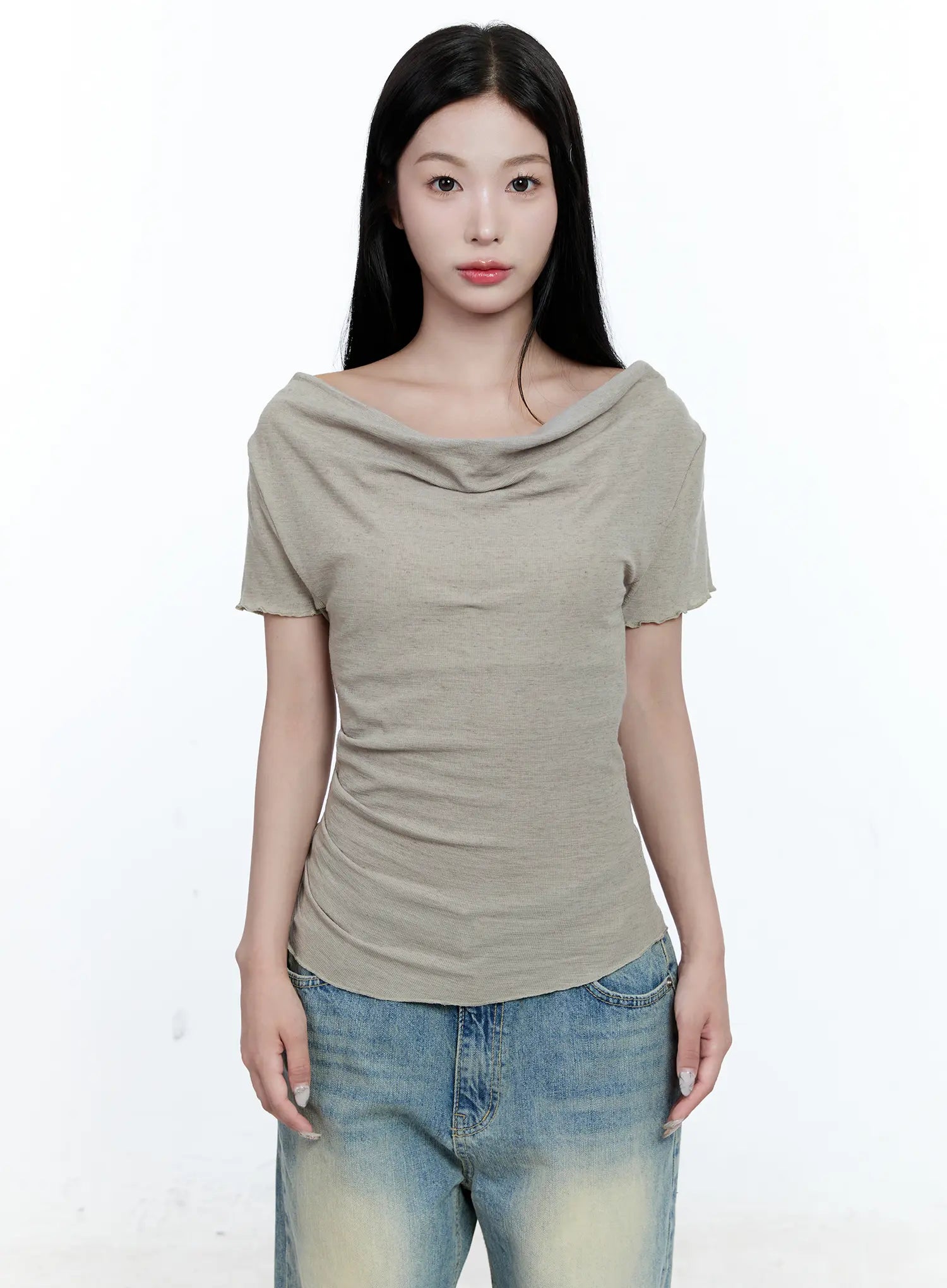 Versatile Off-Shoulder Shirred Top CG507