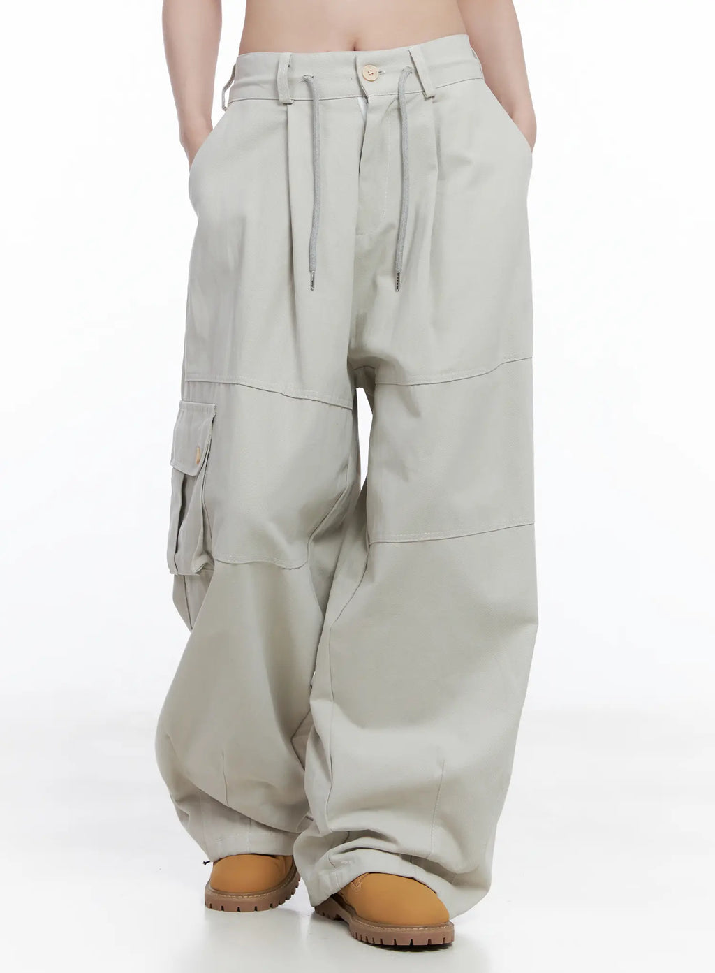 Relaxed Fit Cargo Pants CG529