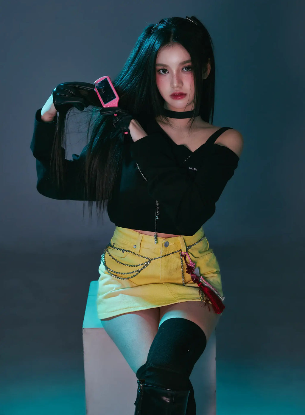 Asymmetrical Off-Shoulder Crop Top CS525