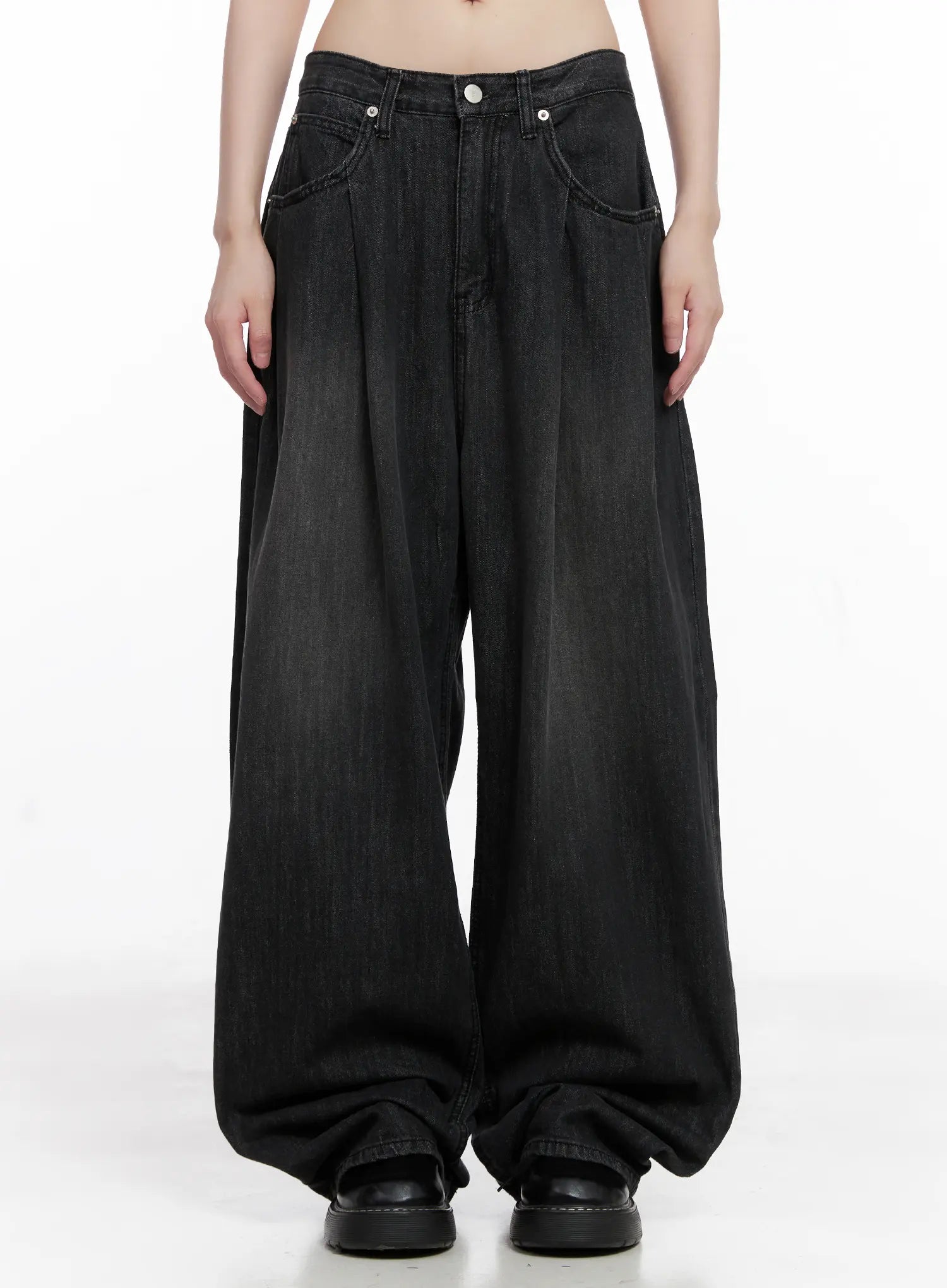 Elen Pintuck Baggy Jeans CG519