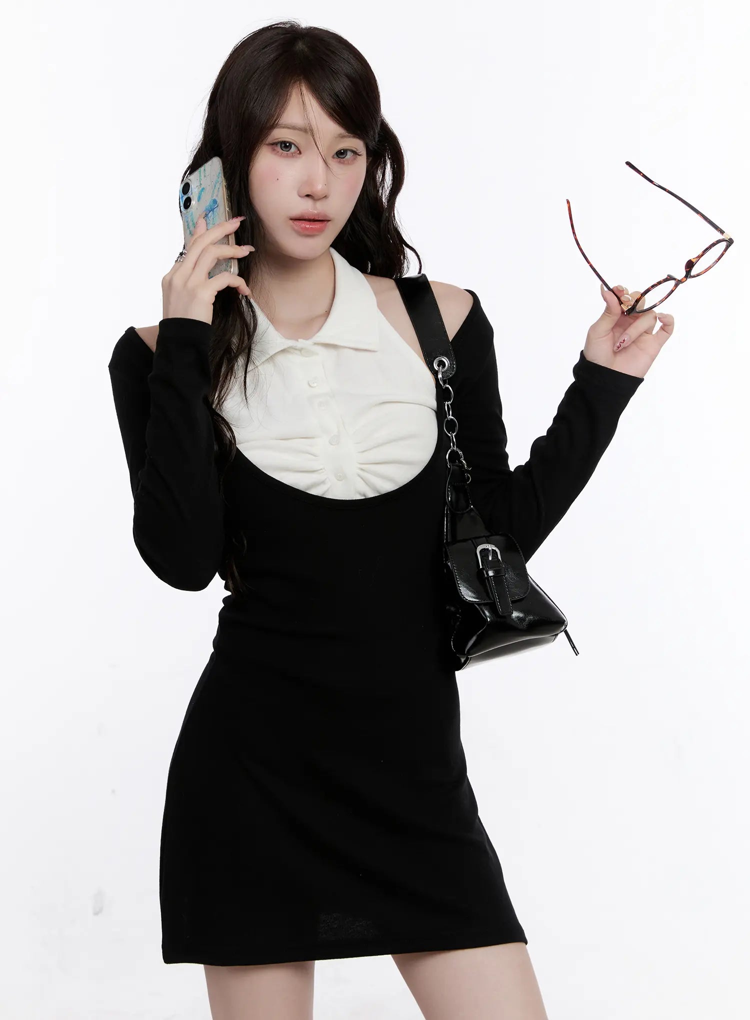 Cut-Out Collar Contrast Mini Dress CO501