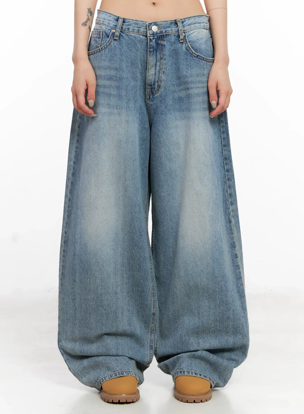 Koko Vintage-Wash Baggy Jeans CL528
